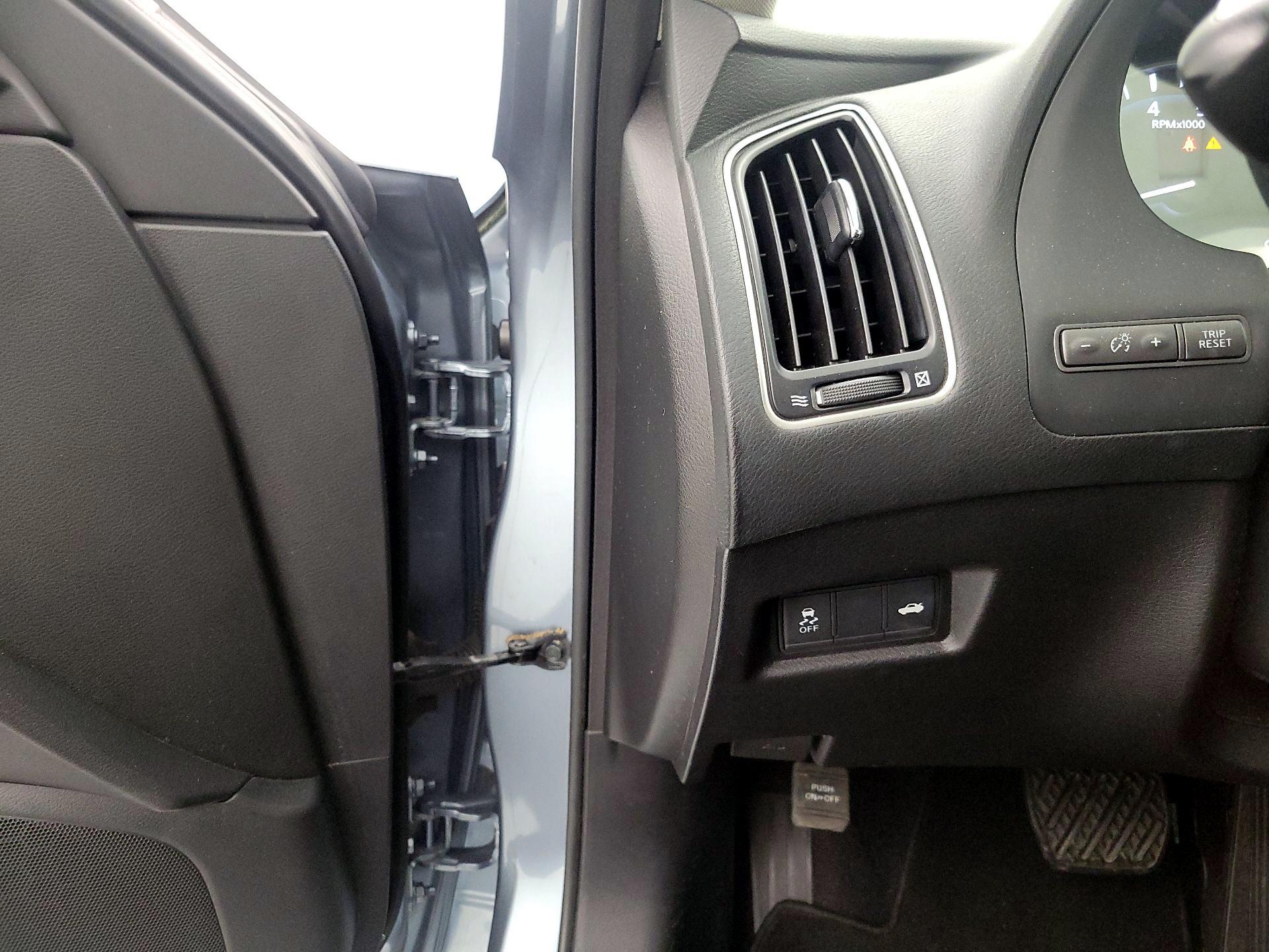 Thumbnail: 2018 INFINITI Q50 - 13