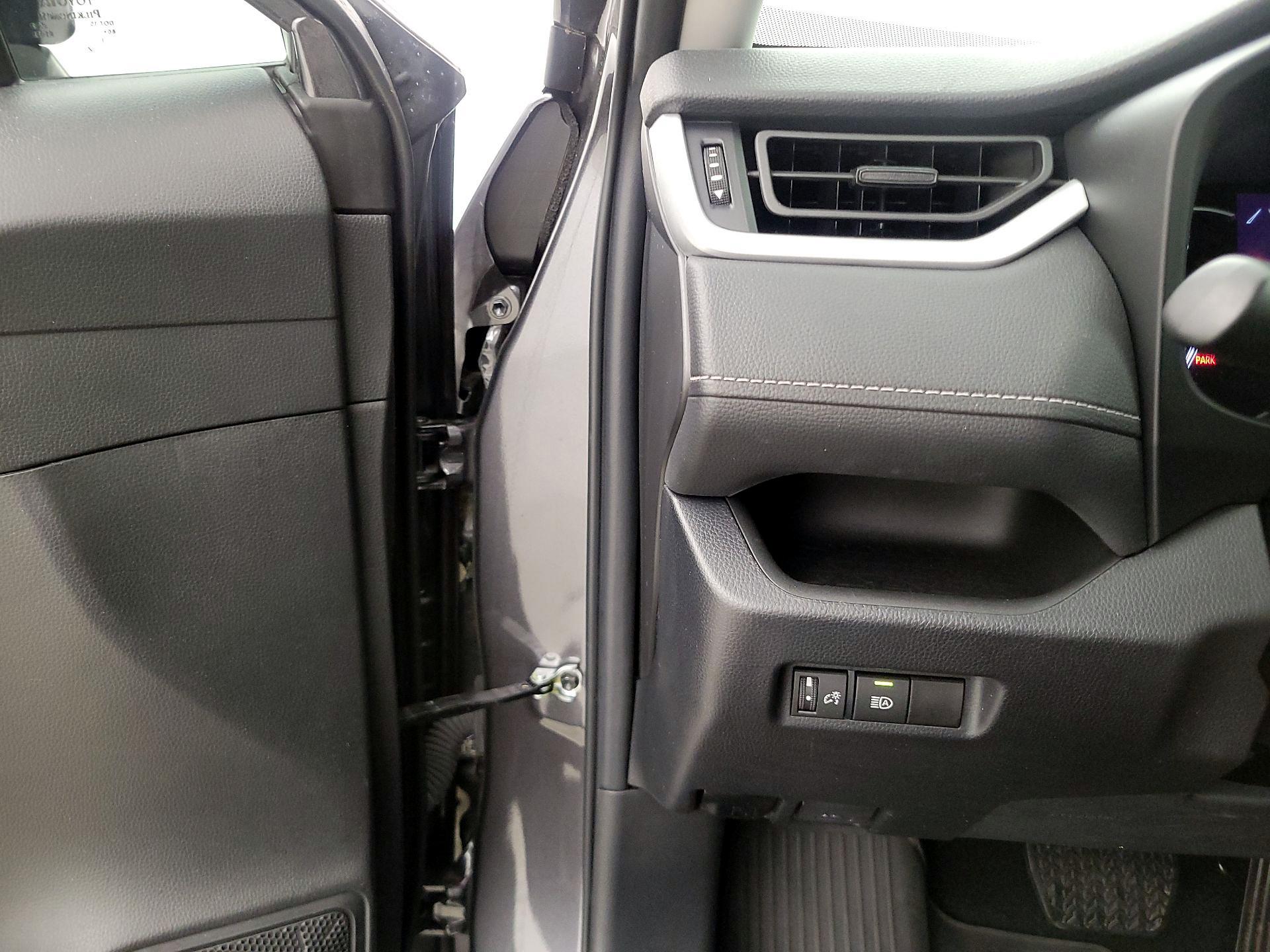 Thumbnail: 2023 Toyota RAV4 - 13