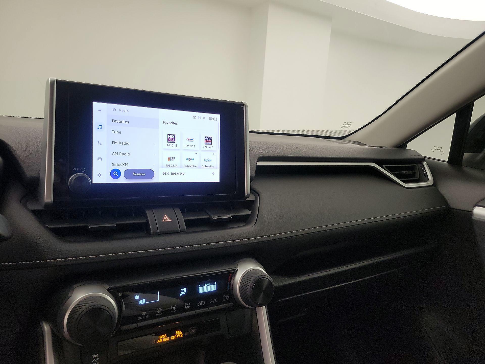 Thumbnail: 2023 Toyota RAV4 - 15