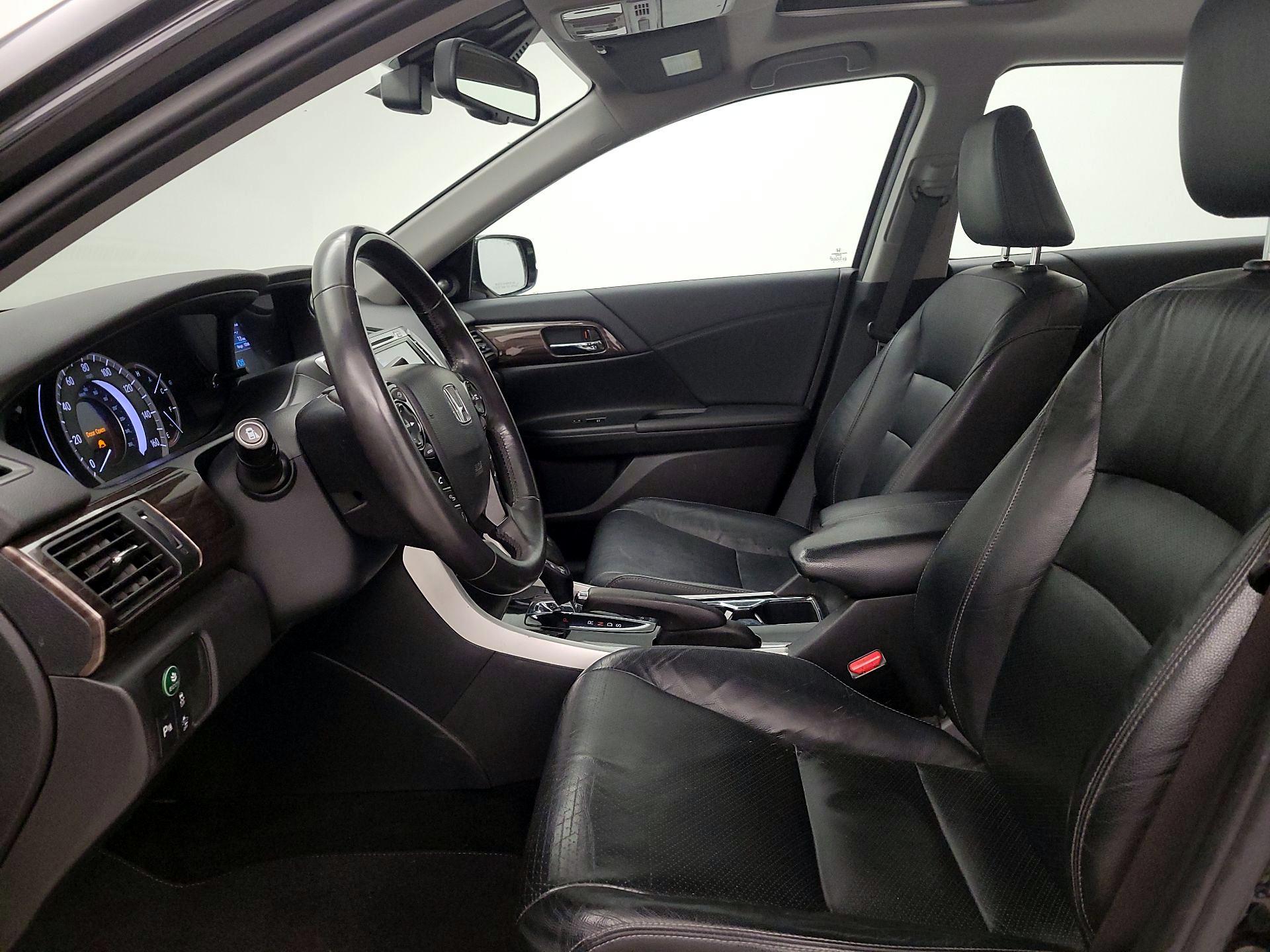 Thumbnail: 2017 Honda Accord - 11