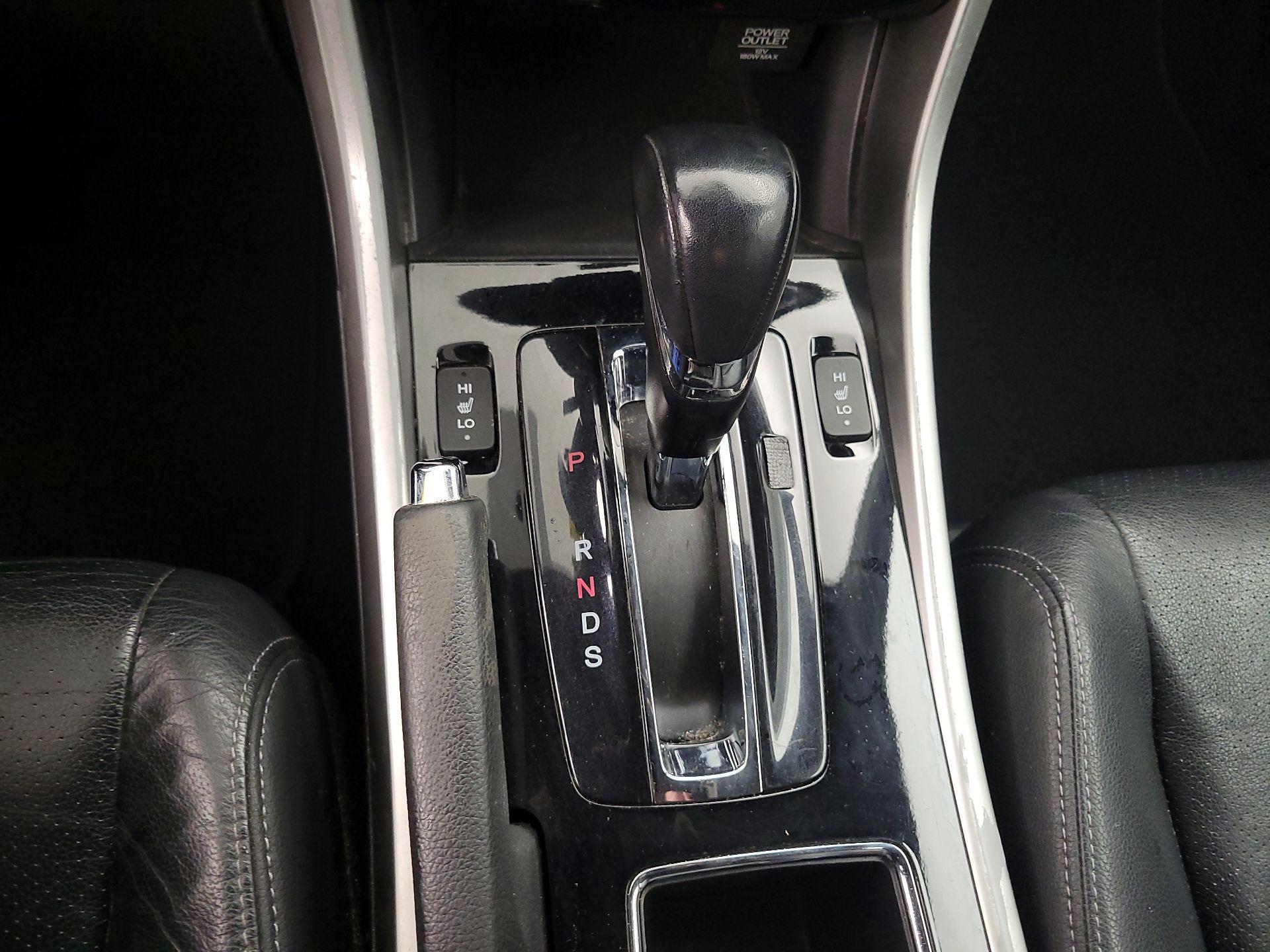 Thumbnail: 2017 Honda Accord - 17