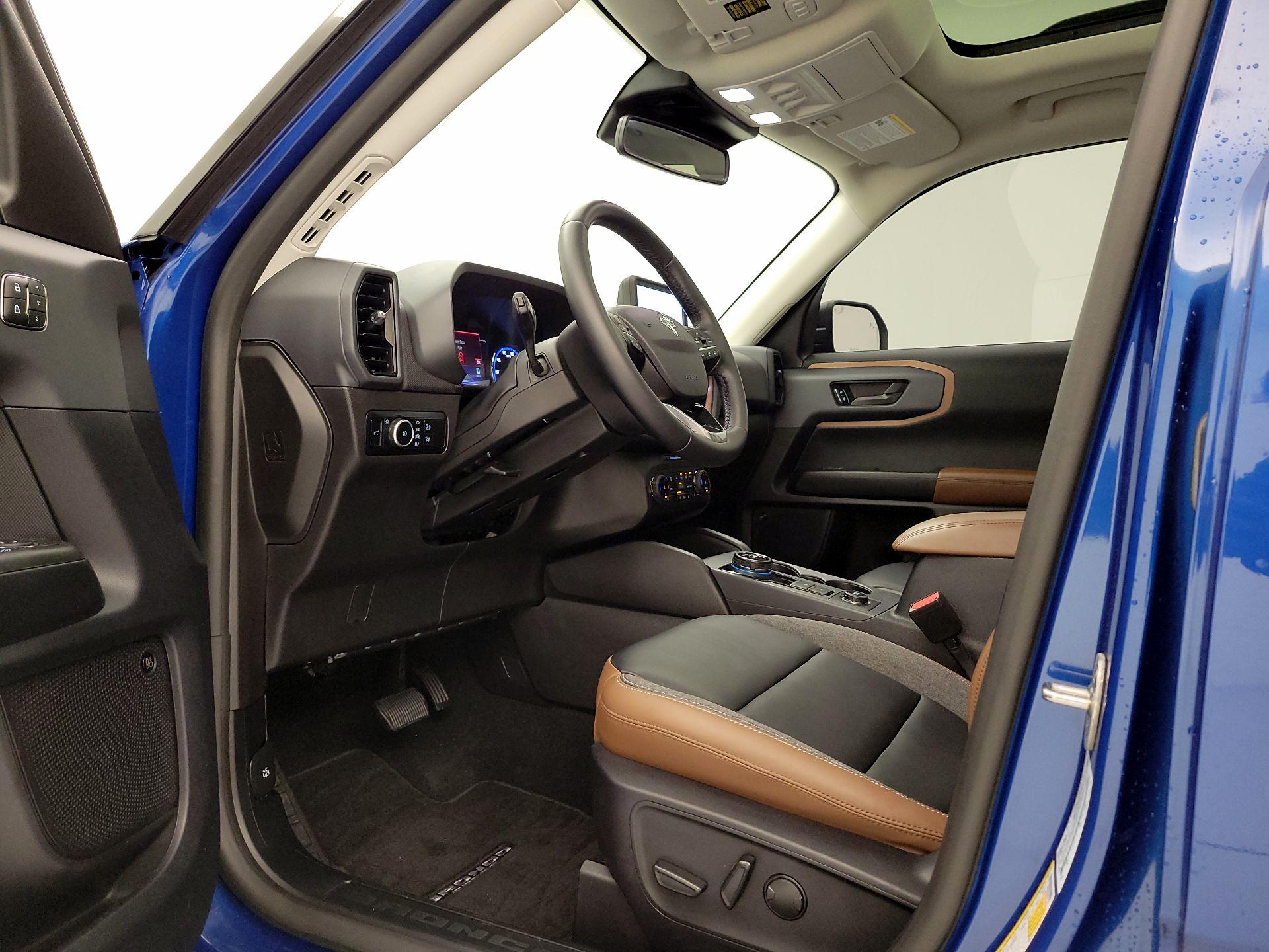 Thumbnail: 2024 Ford Bronco Sport - 11