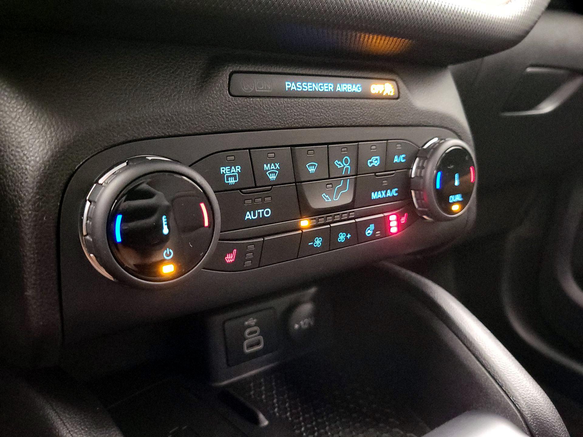 Thumbnail: 2024 Ford Bronco Sport - 17