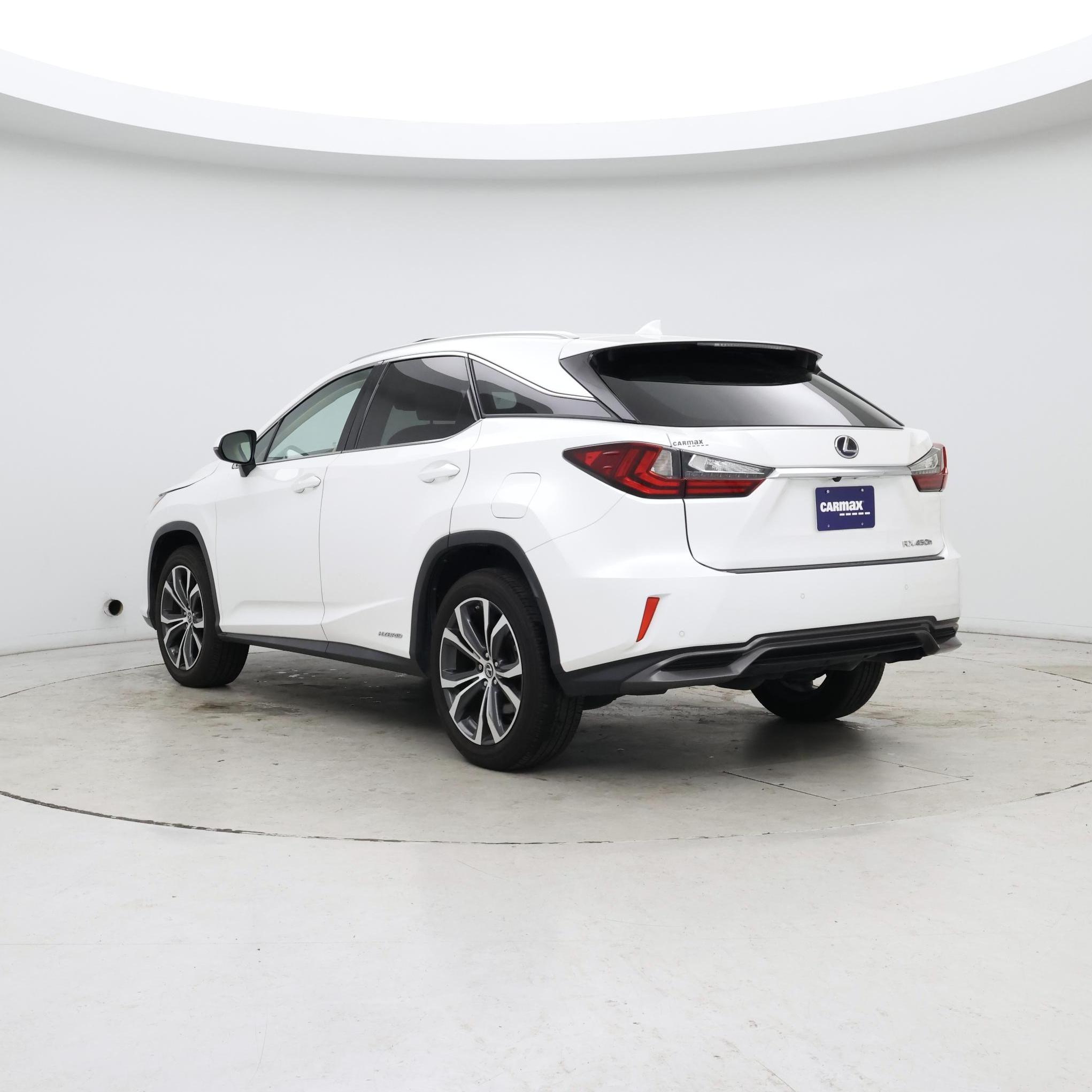 Thumbnail: 2018 Lexus RX - 2