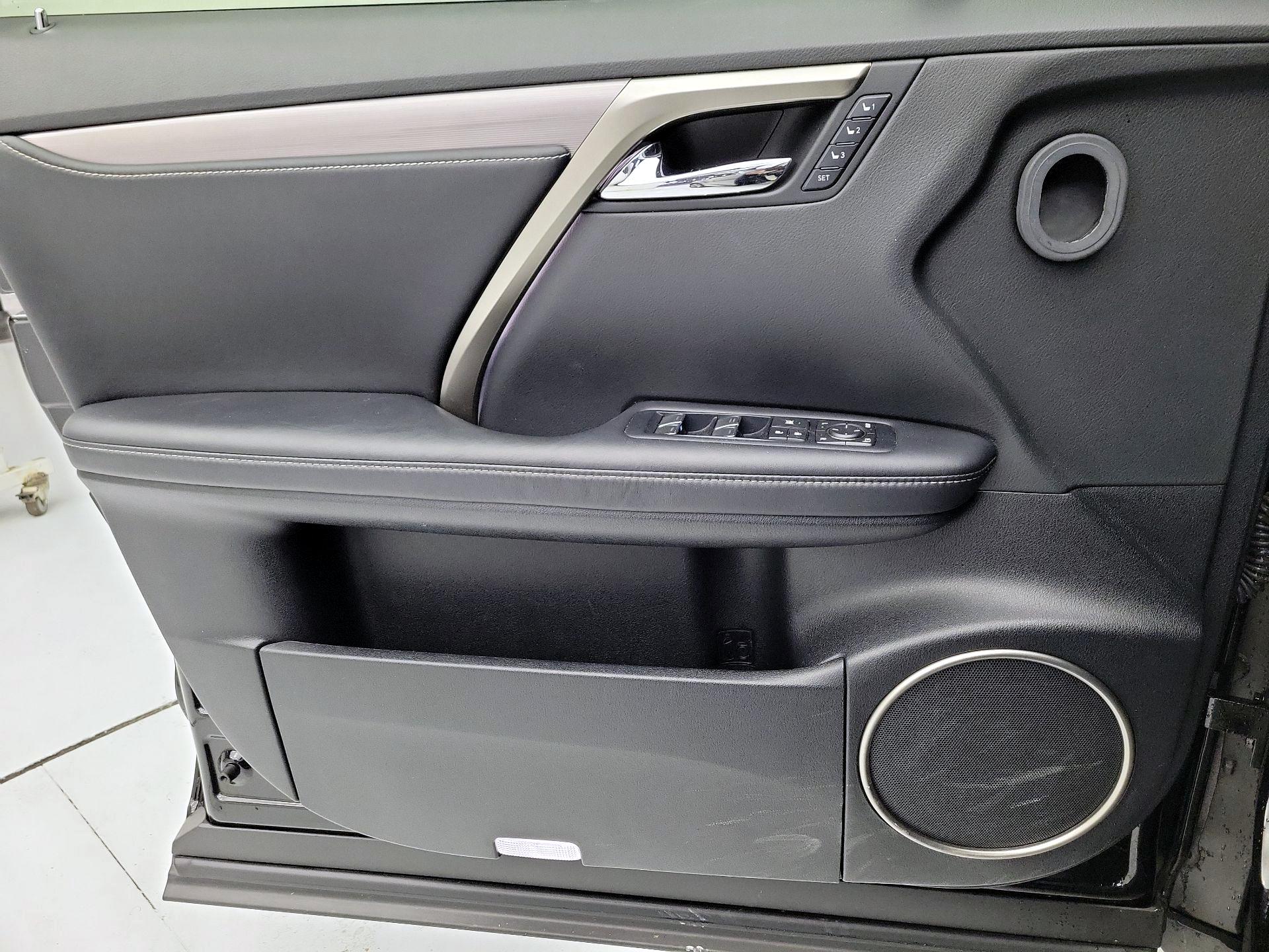 Thumbnail: 2017 Lexus RX - 12