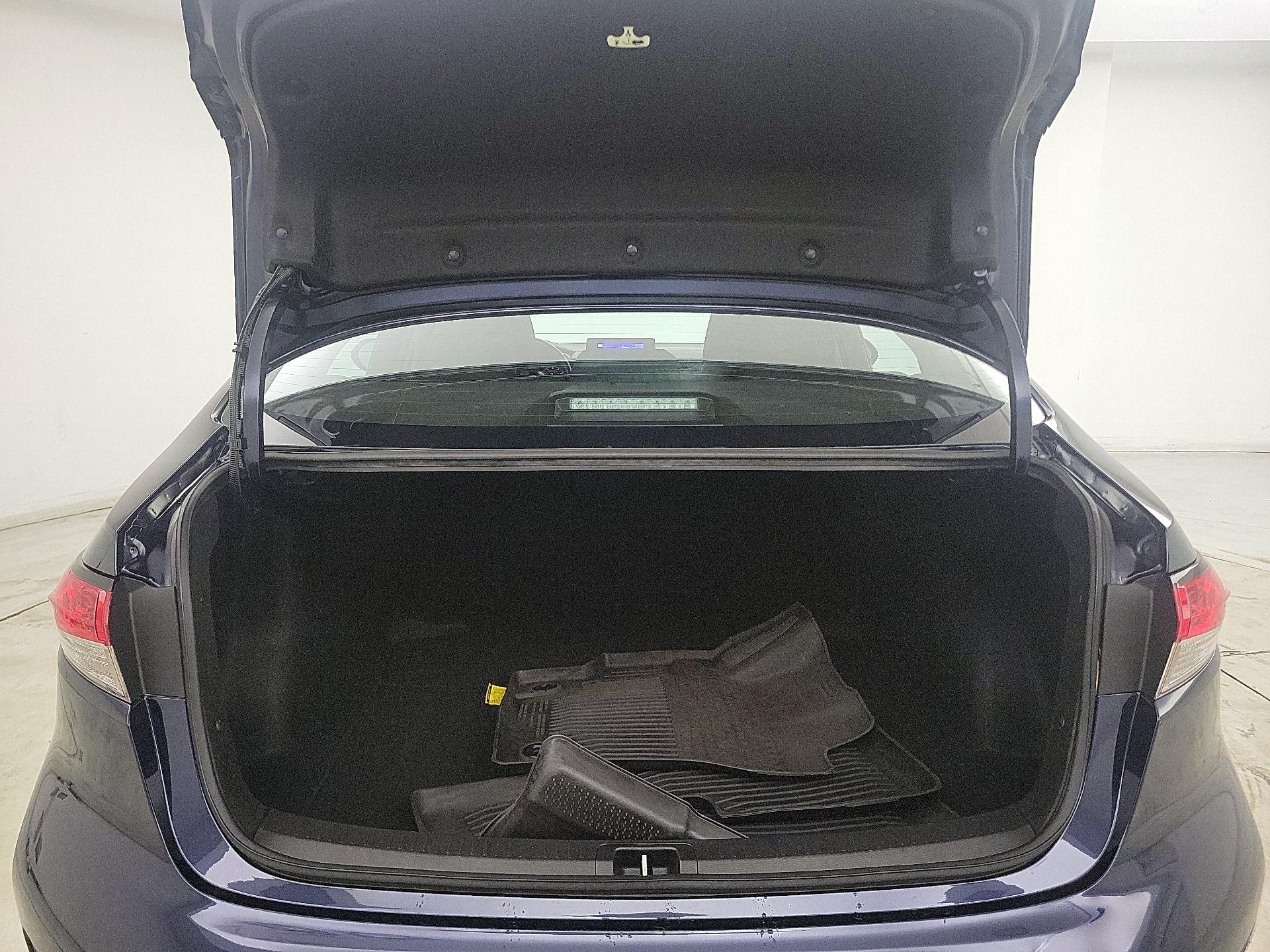 Thumbnail: 2024 Toyota Corolla - 20