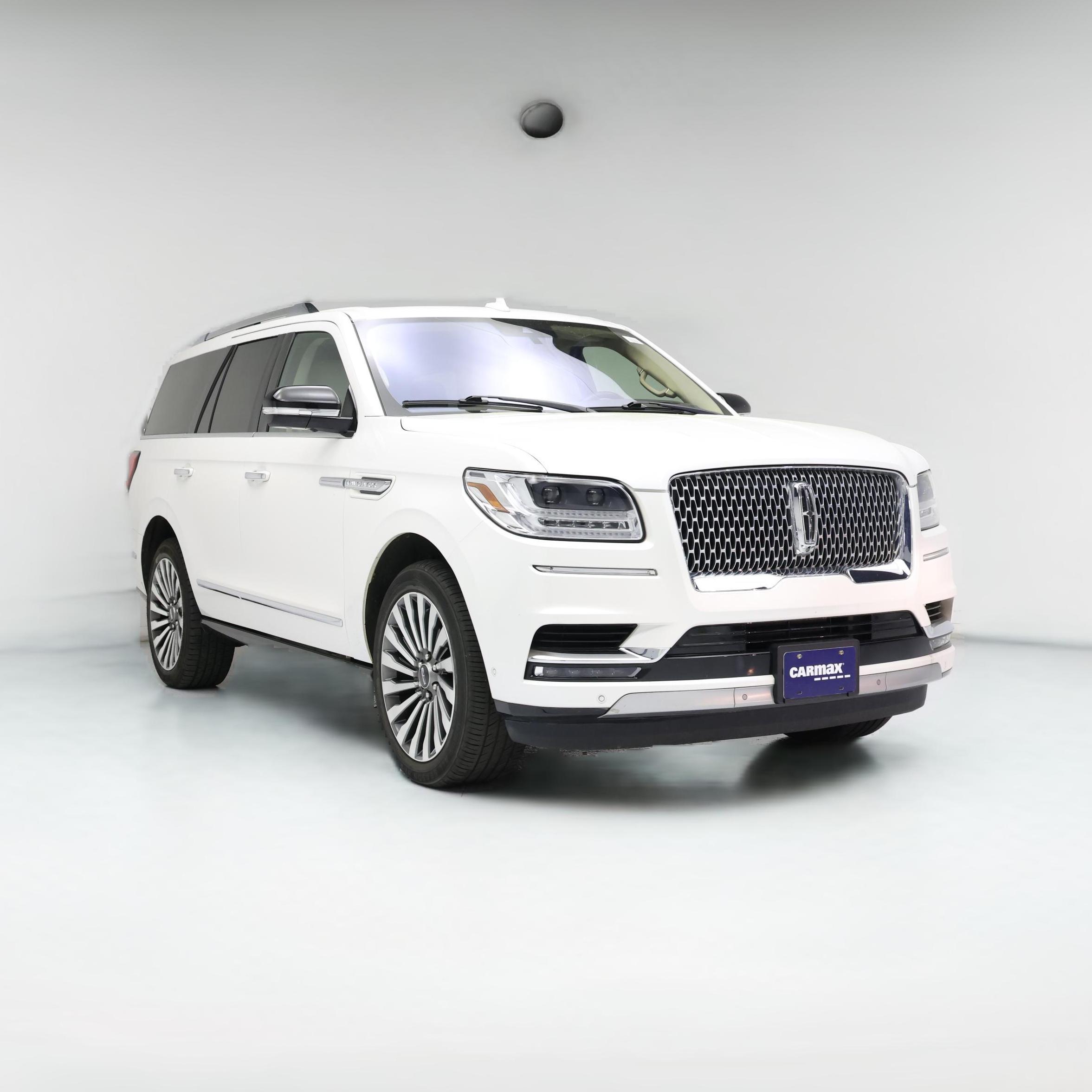 Thumbnail: 2019 Lincoln Navigator - 1