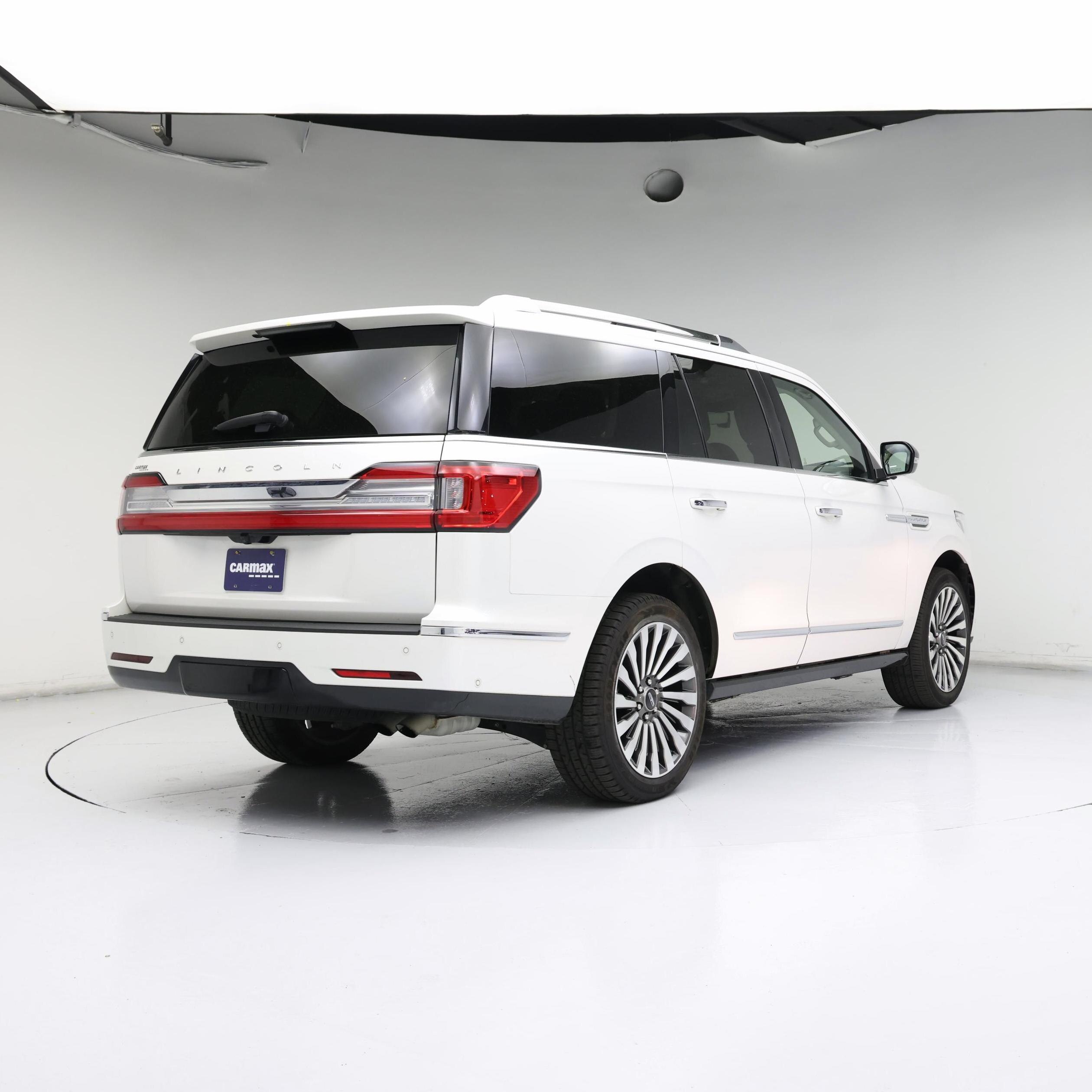 Thumbnail: 2019 Lincoln Navigator - 8
