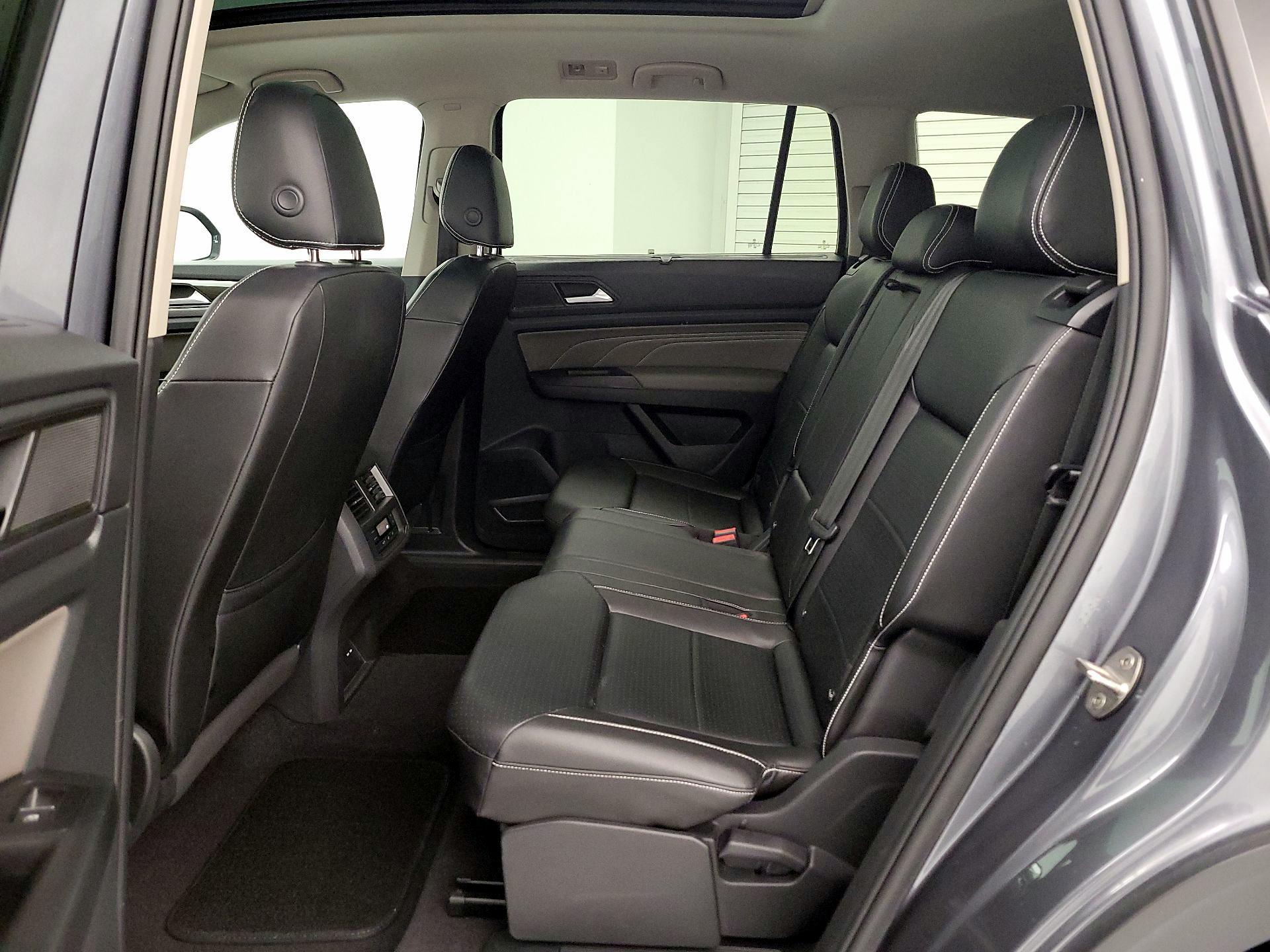 Thumbnail: 2021 Volkswagen Atlas - 20