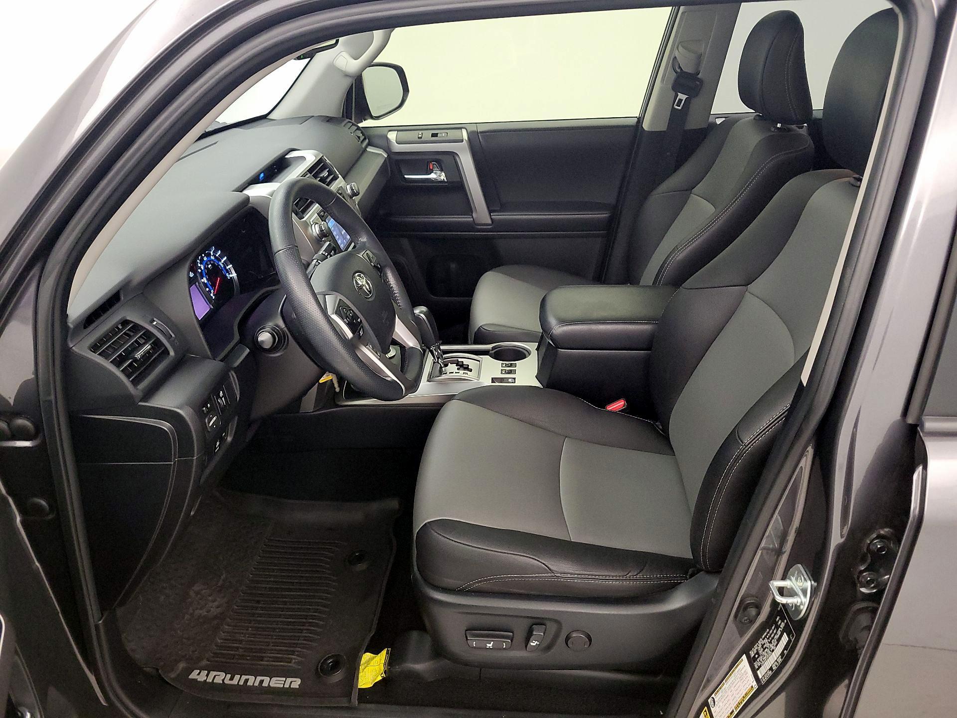 Thumbnail: 2018 Toyota 4Runner - 11