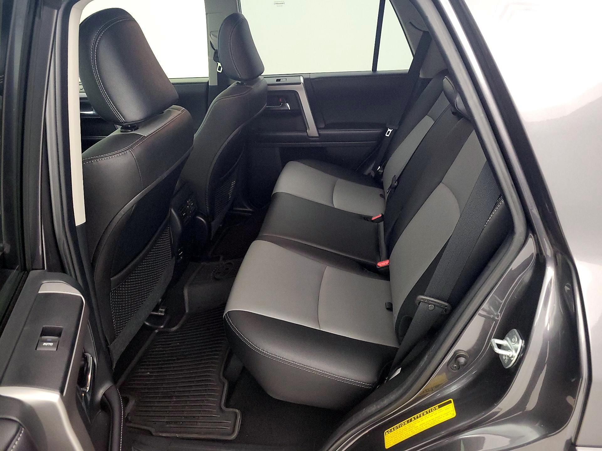 Thumbnail: 2018 Toyota 4Runner - 20