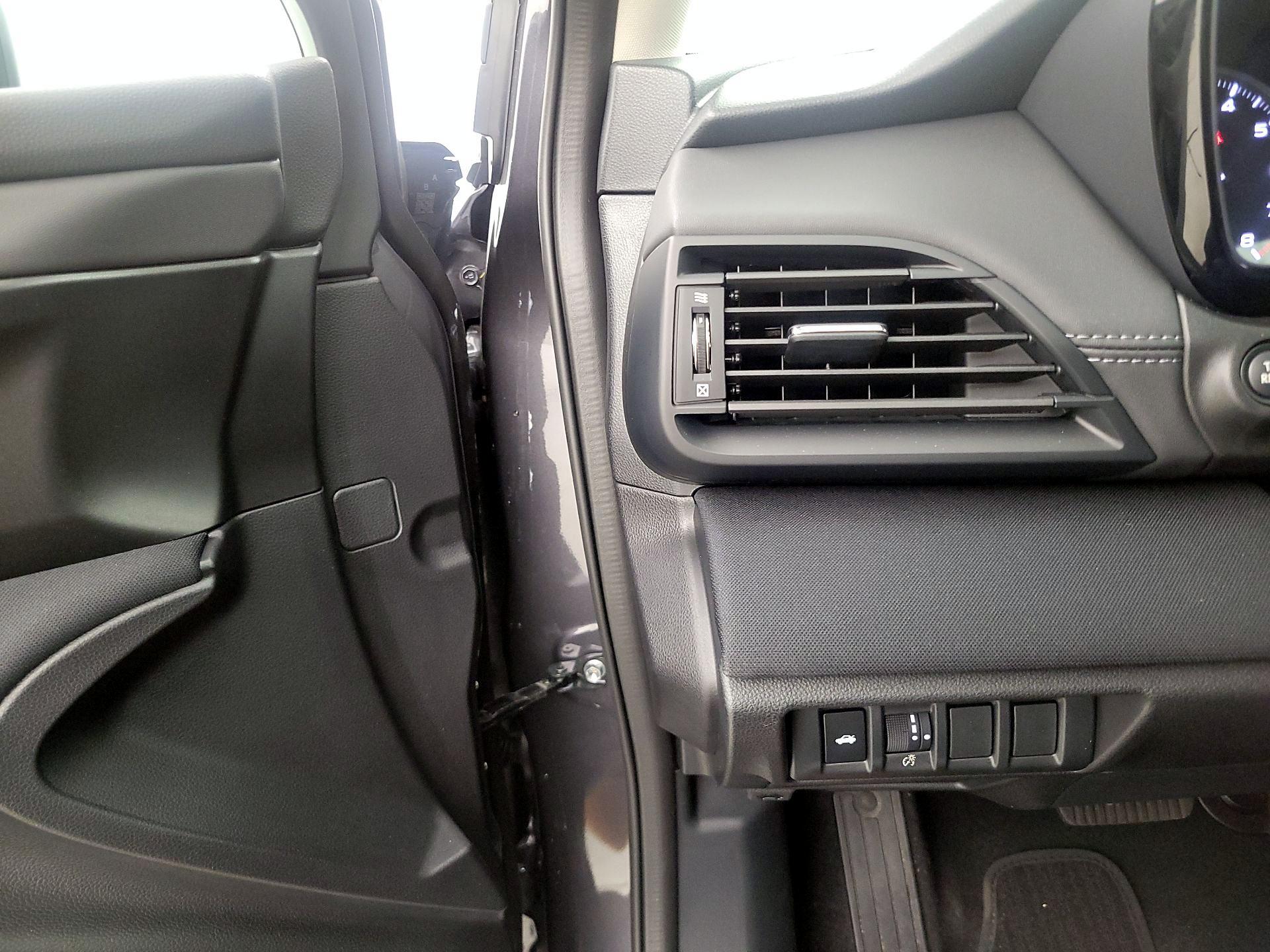 Thumbnail: 2025 Subaru Legacy - 13