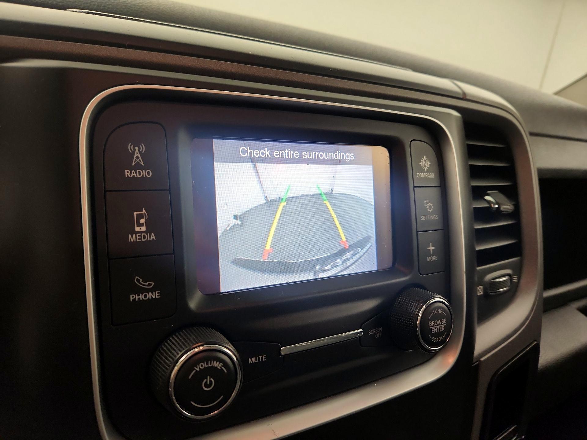 Thumbnail: 2022 RAM 1500 Classic - 12