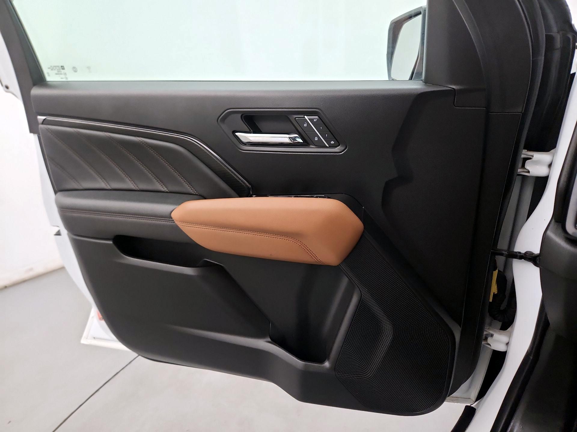 Thumbnail: 2024 GMC Canyon - 10