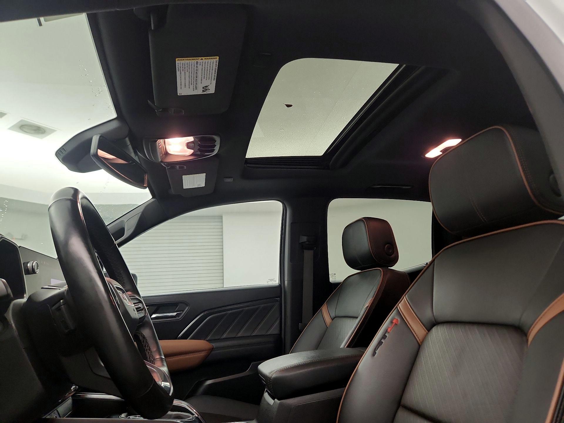 Thumbnail: 2024 GMC Canyon - 17