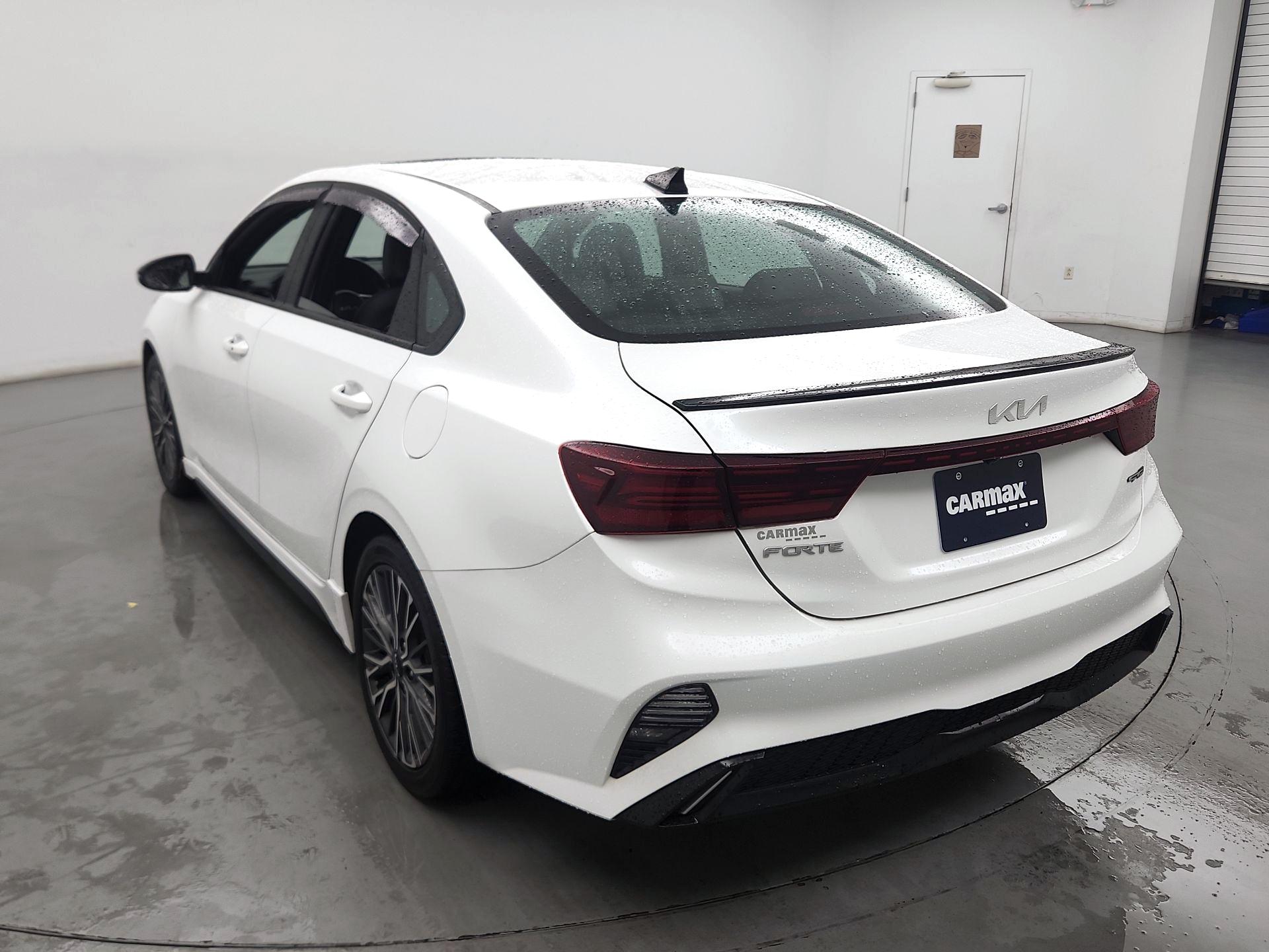 Thumbnail: 2023 Kia Forte - 7