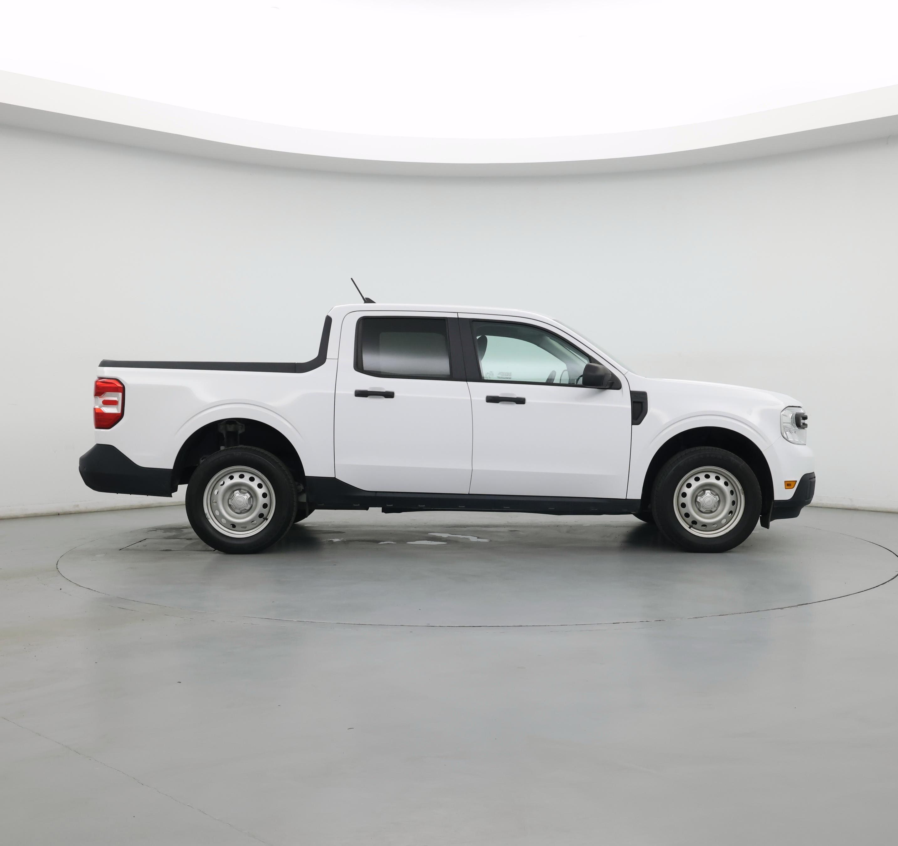 Thumbnail: 2022 Ford Maverick - 7