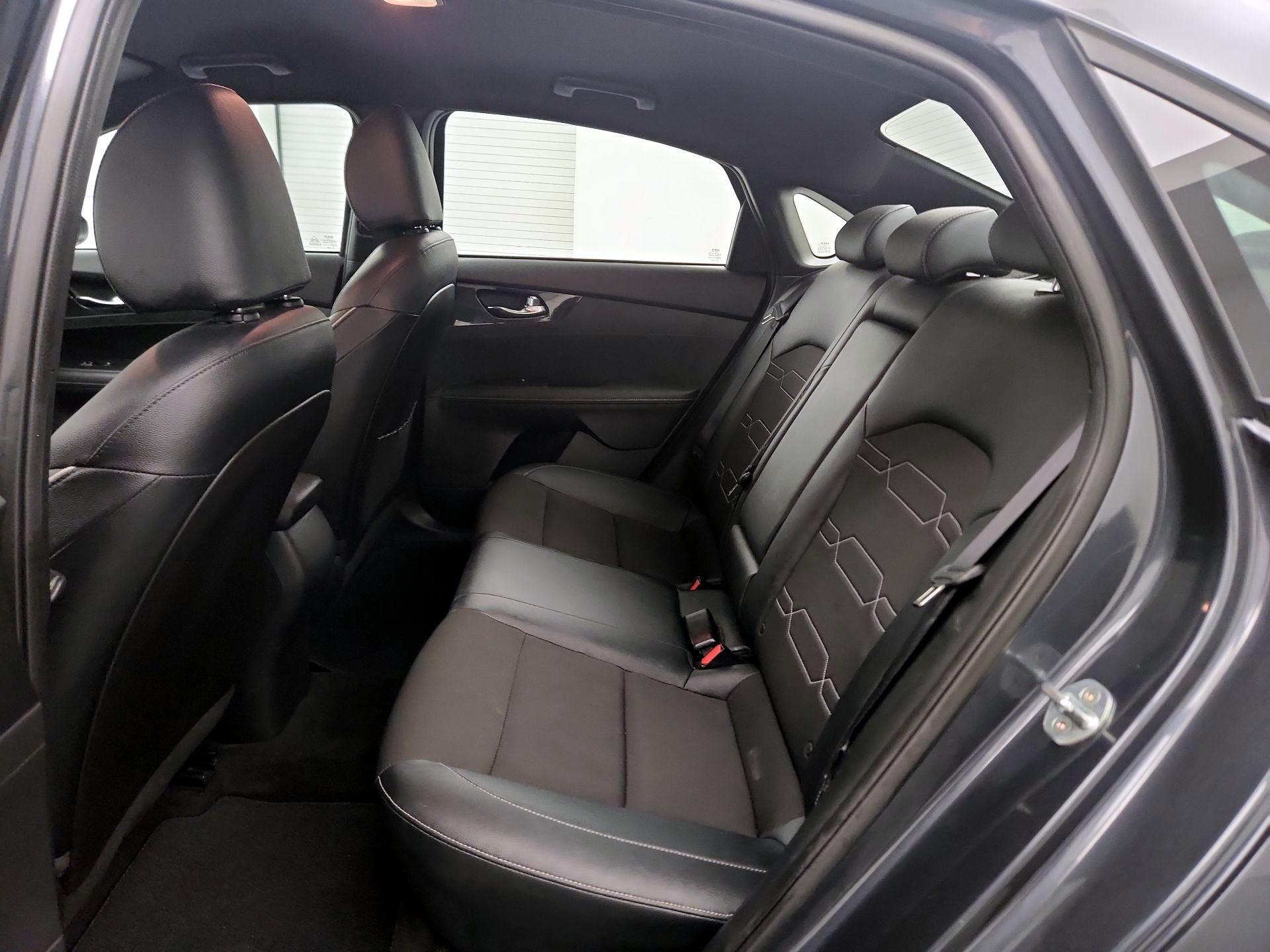 Thumbnail: 2023 Kia Forte - 18