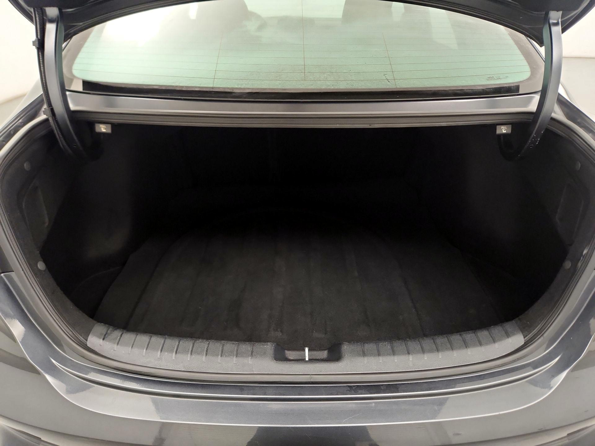 Thumbnail: 2023 Kia Forte - 19