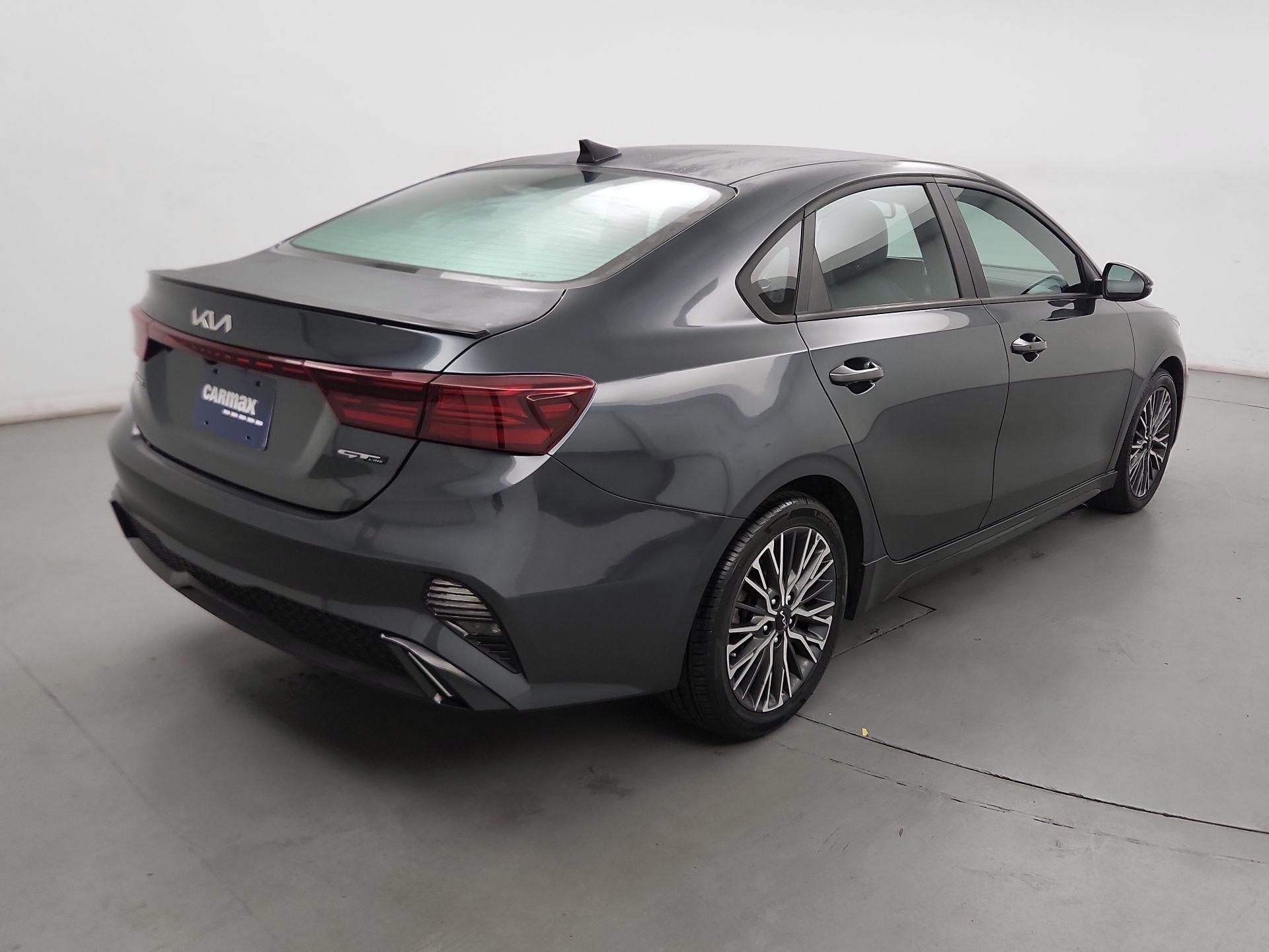 Thumbnail: 2023 Kia Forte - 5