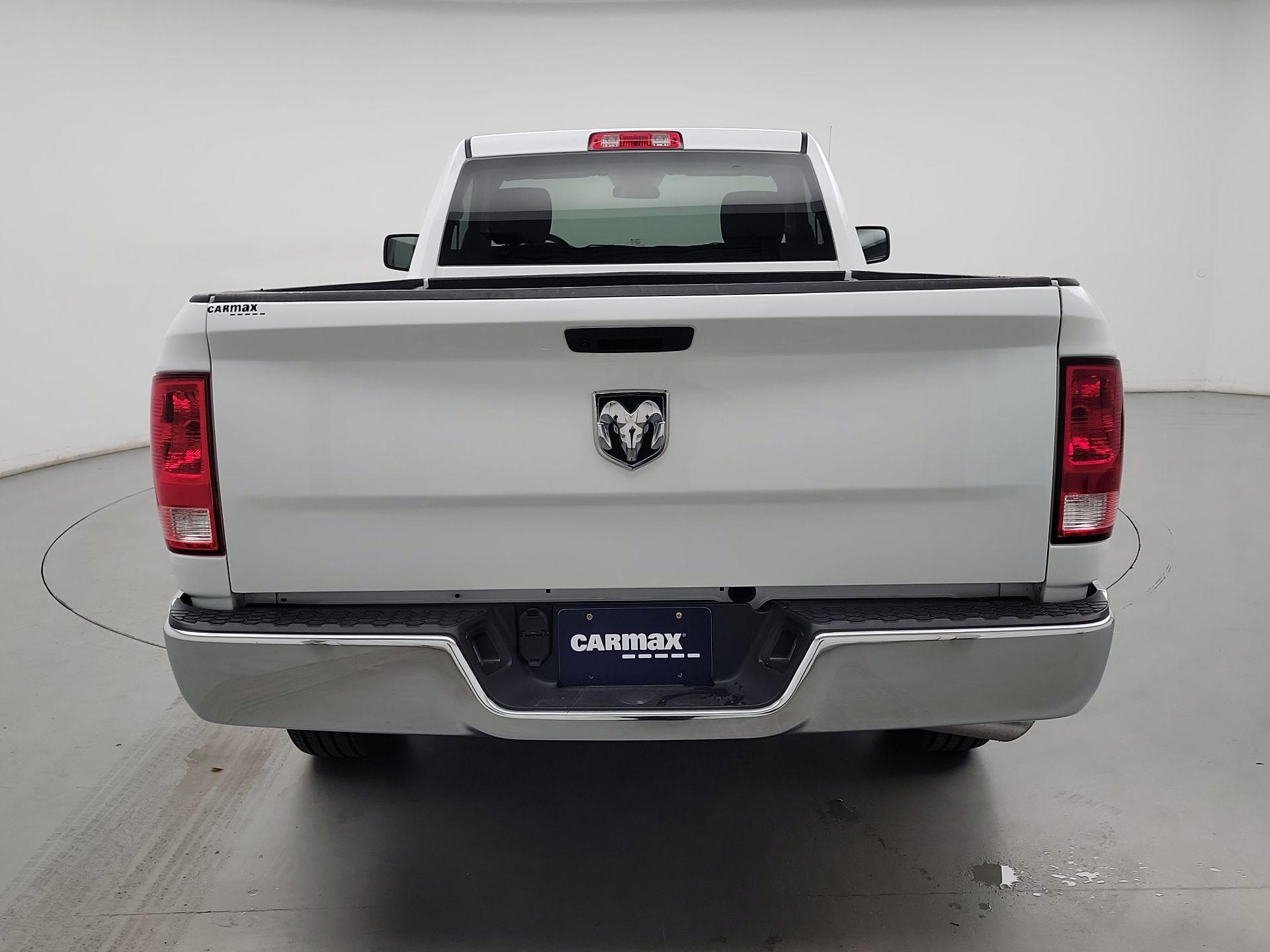 Thumbnail: 2022 RAM 1500 Classic - 6