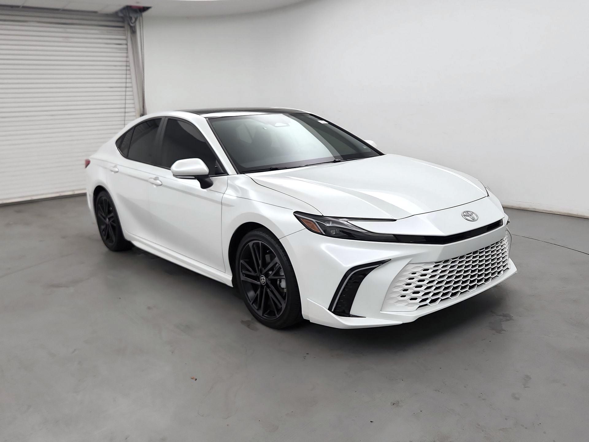 Thumbnail: 2025 Toyota Camry - 1