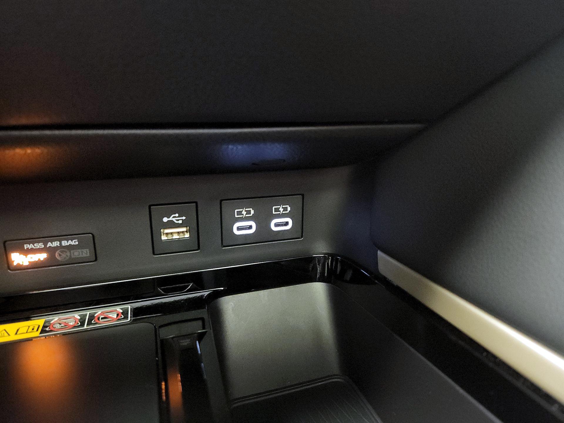 Thumbnail: 2025 Toyota Camry - 16