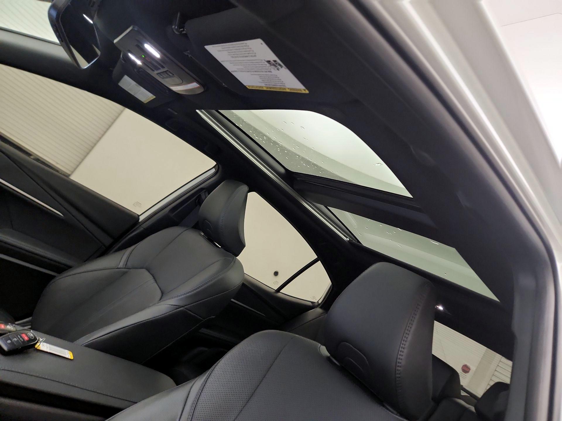 Thumbnail: 2025 Toyota Camry - 17