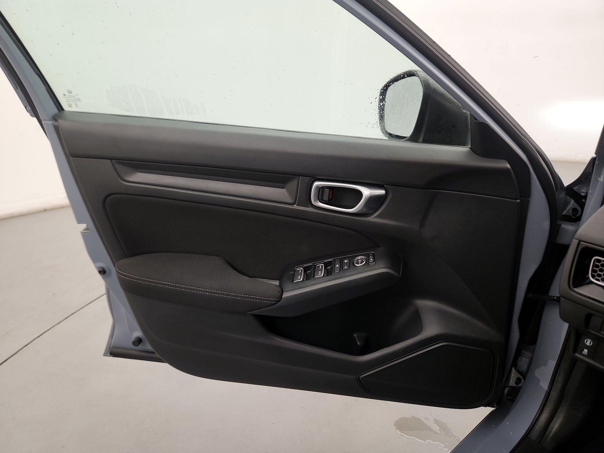 Thumbnail: 2023 Honda Civic - 10