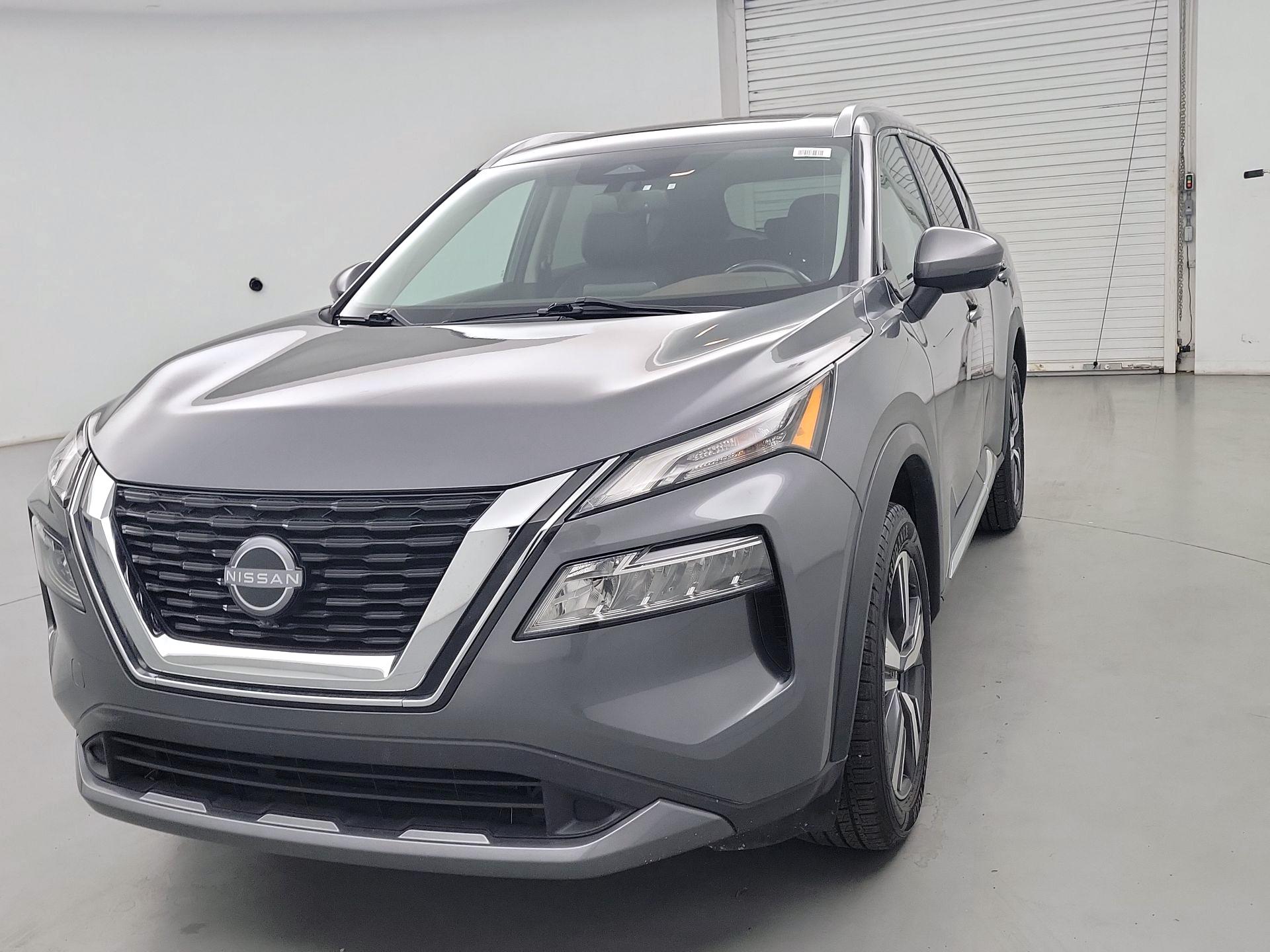 Thumbnail: 2023 Nissan Rogue - 3