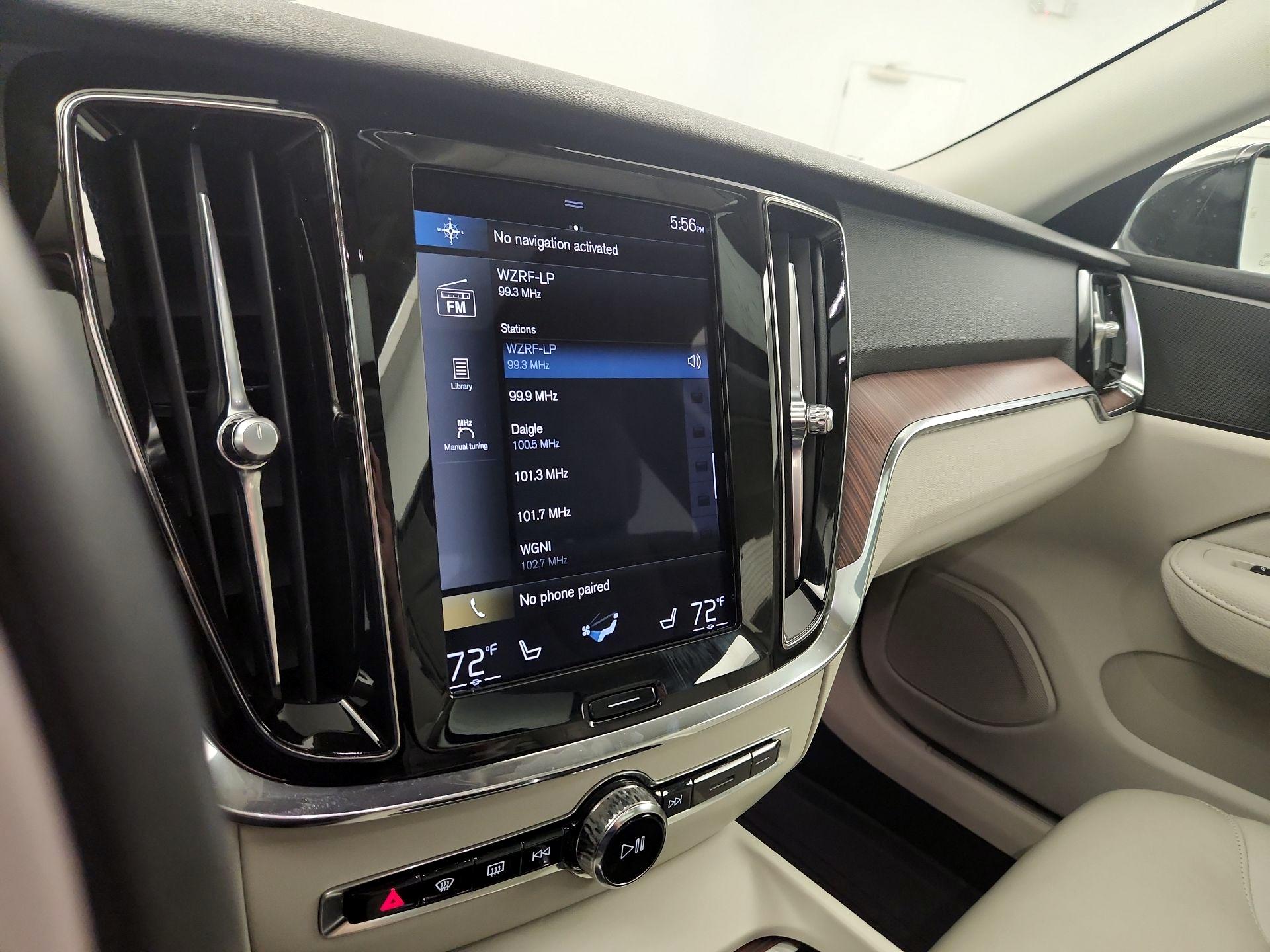 Thumbnail: 2022 Volvo S60 - 13