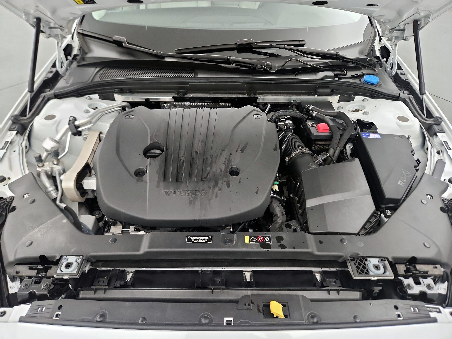 Thumbnail: 2022 Volvo S60 - 20