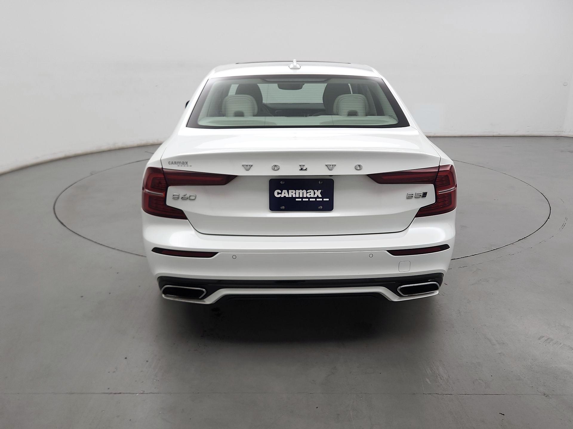 Thumbnail: 2022 Volvo S60 - 6