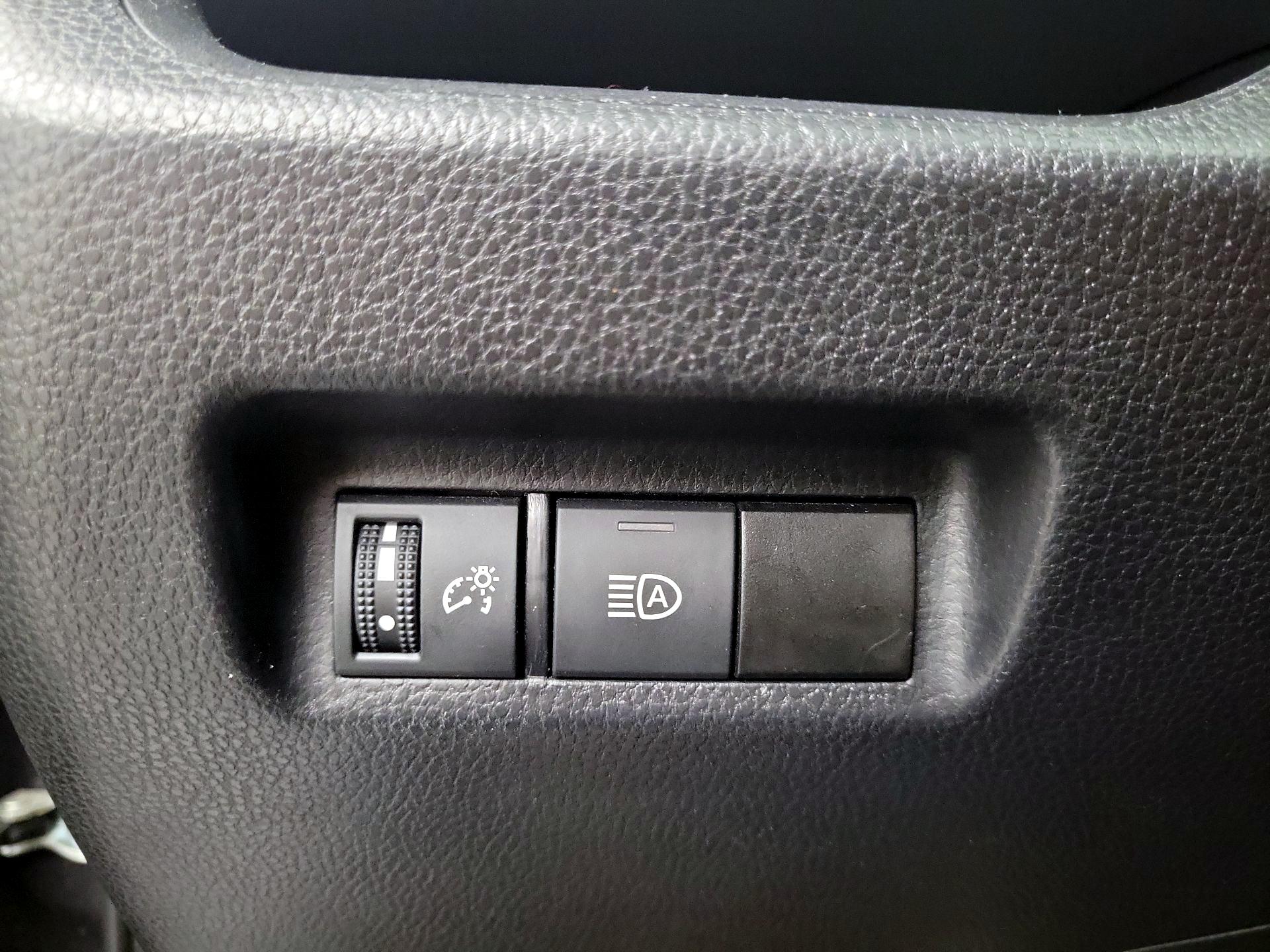 Thumbnail: 2024 Toyota RAV4 - 11