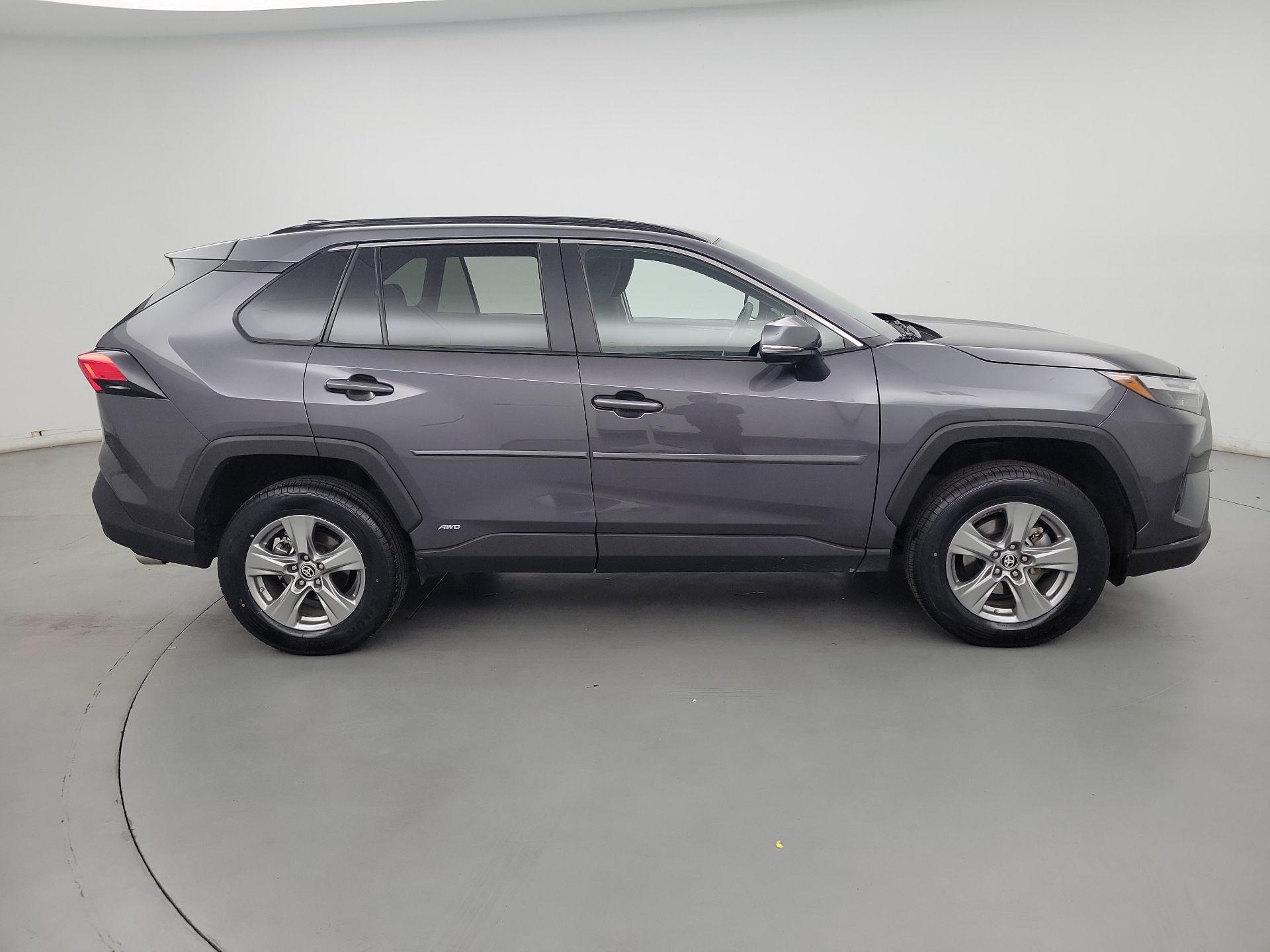 Thumbnail: 2024 Toyota RAV4 - 4