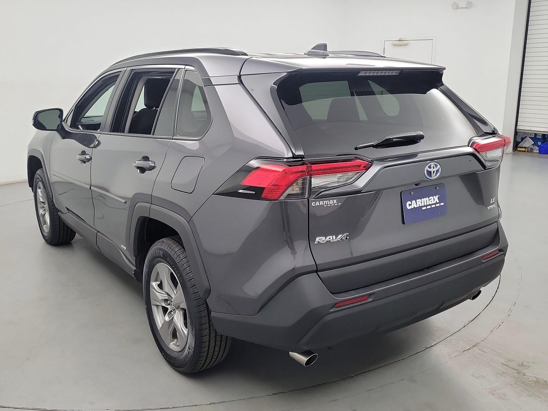 Thumbnail: 2024 Toyota RAV4 - 7