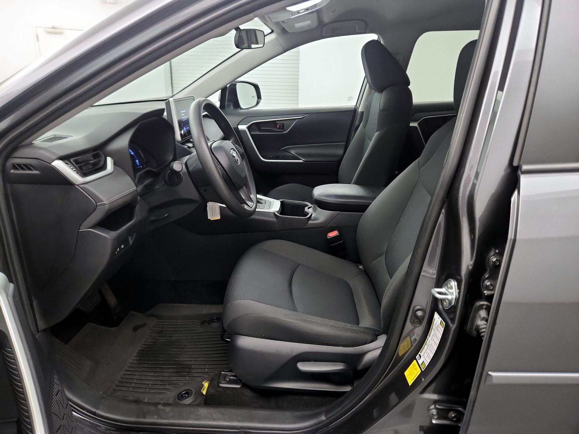 Thumbnail: 2024 Toyota RAV4 - 9