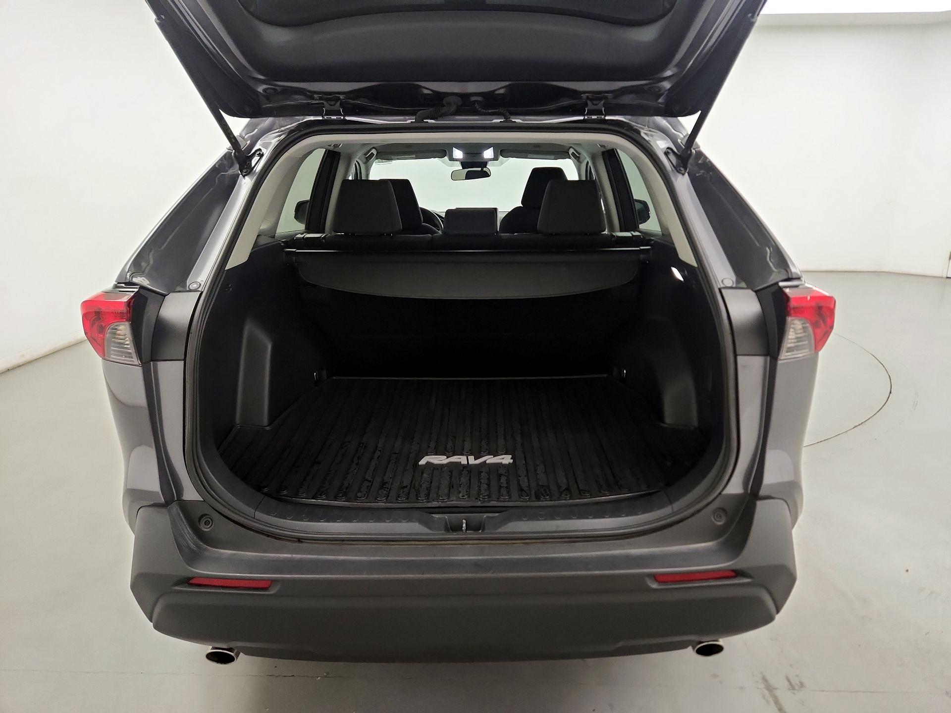 Thumbnail: 2024 Toyota RAV4 - 18