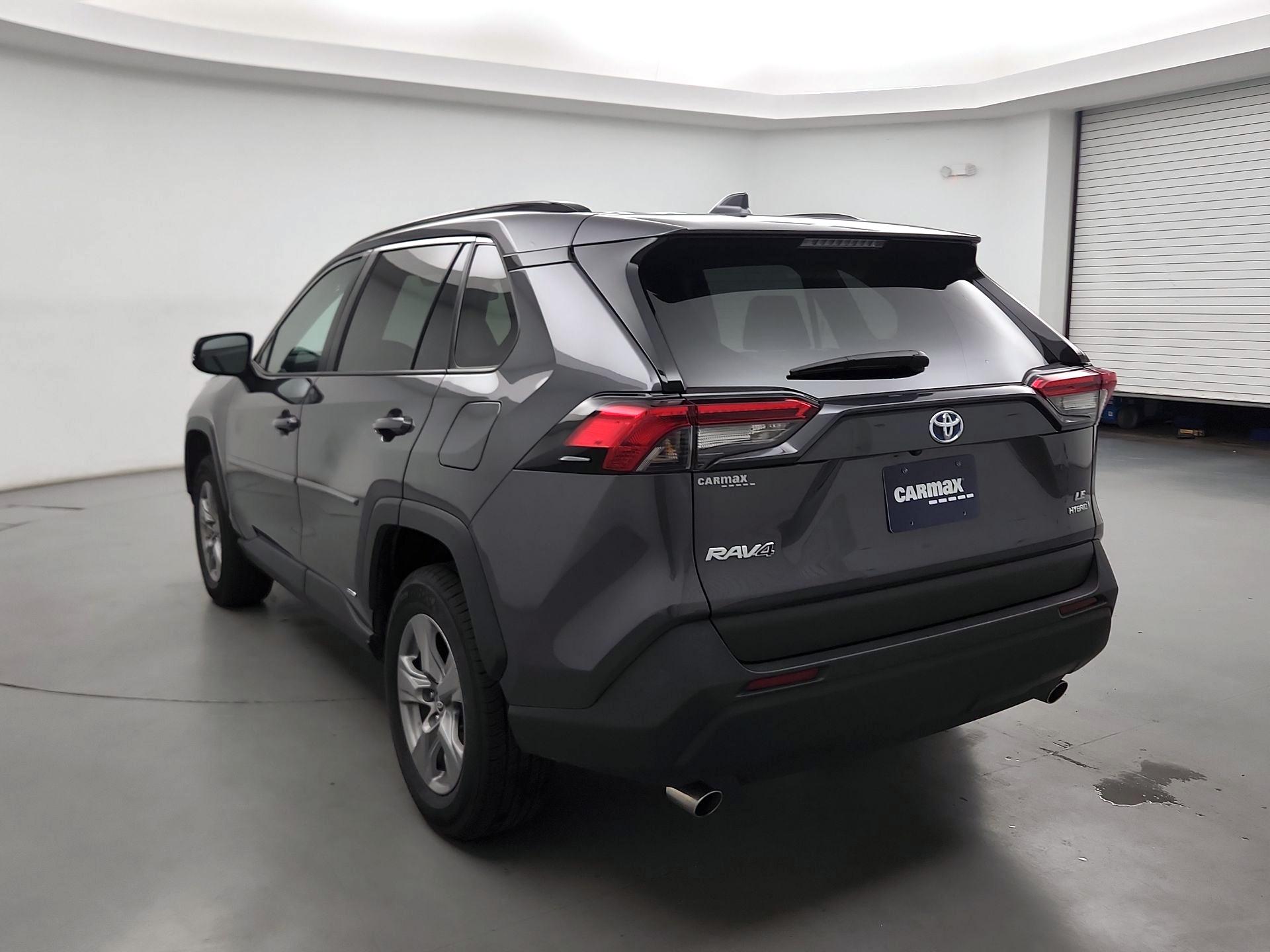 Thumbnail: 2024 Toyota RAV4 - 7