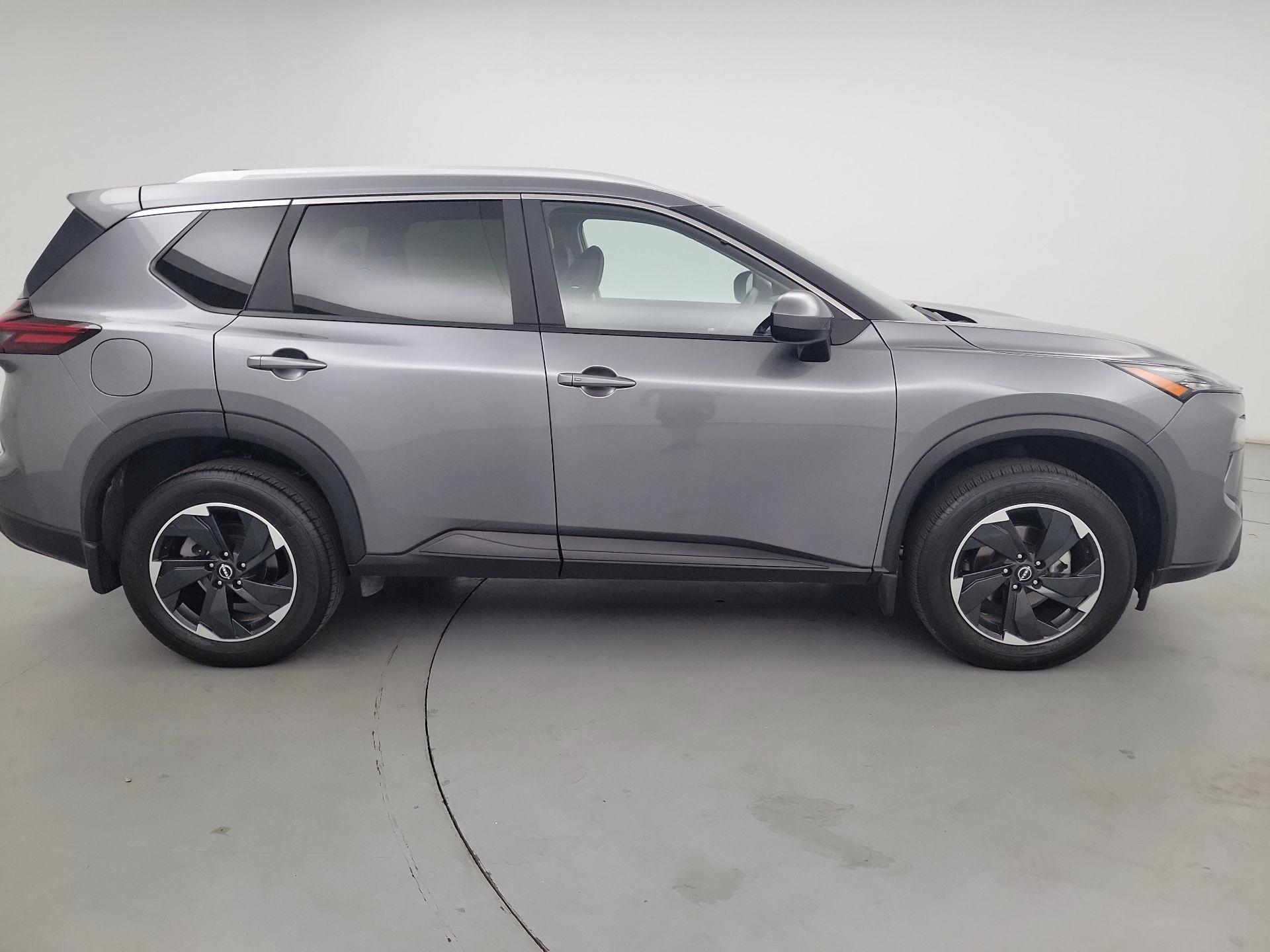 Thumbnail: 2024 Nissan Rogue - 4