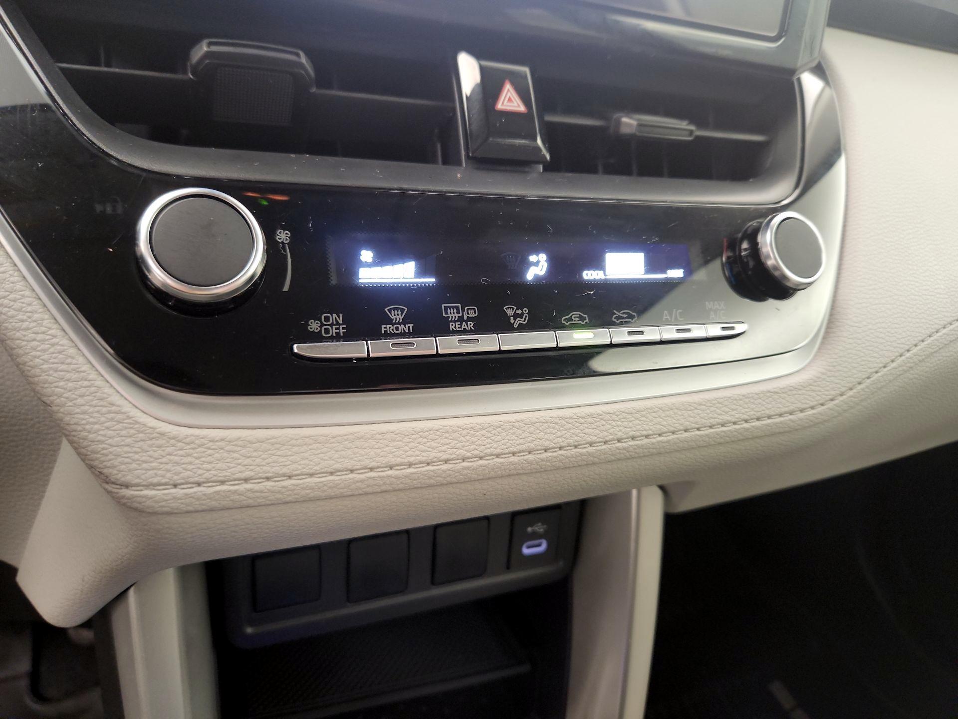 Thumbnail: 2024 Toyota Corolla Cross - 14