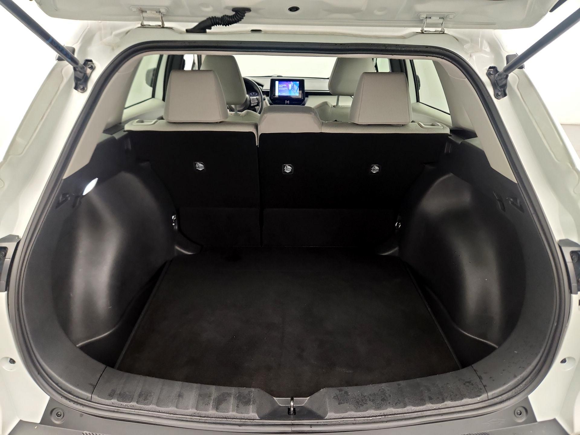 Thumbnail: 2024 Toyota Corolla Cross - 18