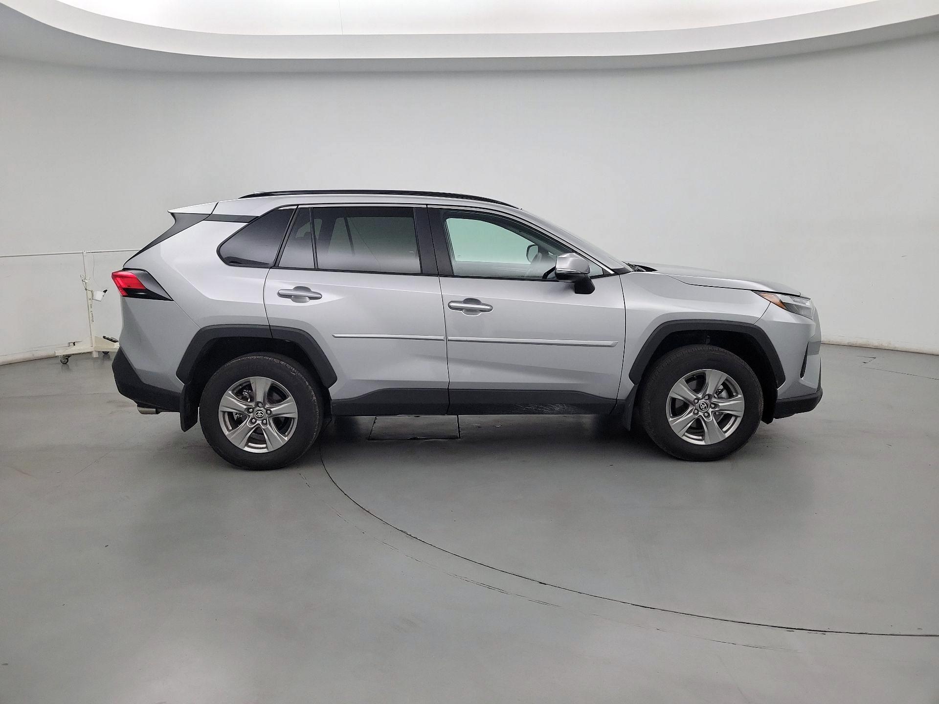 Thumbnail: 2025 Toyota RAV4 - 4