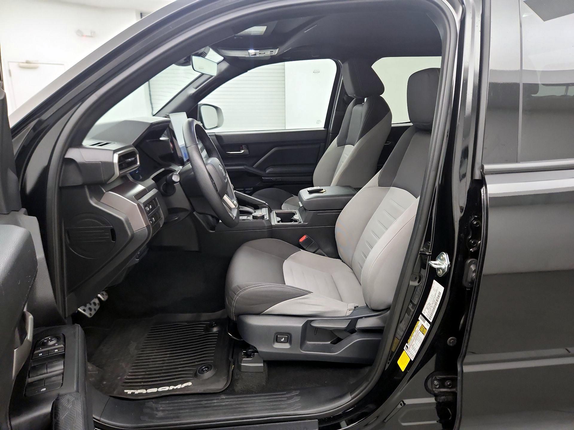 Thumbnail: 2025 Toyota Tacoma - 9