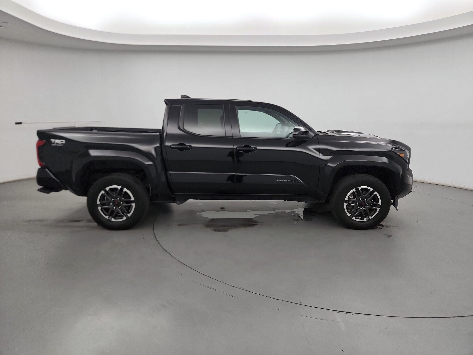 Thumbnail: 2025 Toyota Tacoma - 4