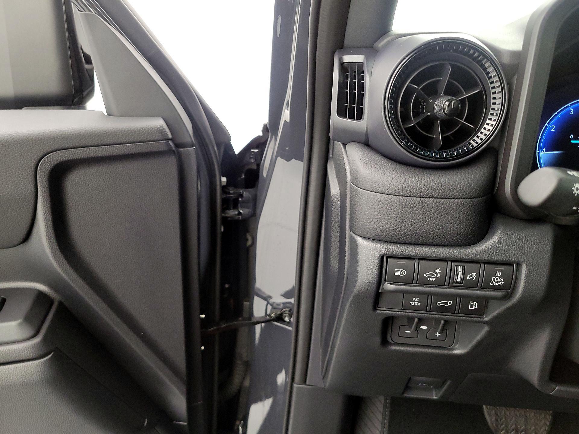 Thumbnail: 2024 Toyota Land Cruiser - 13