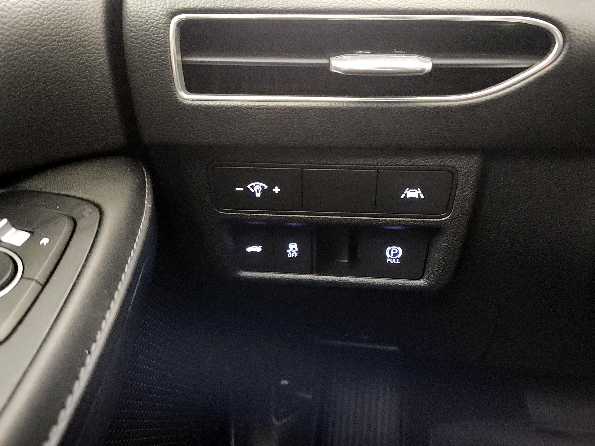 Thumbnail: 2020 Hyundai Sonata - 11