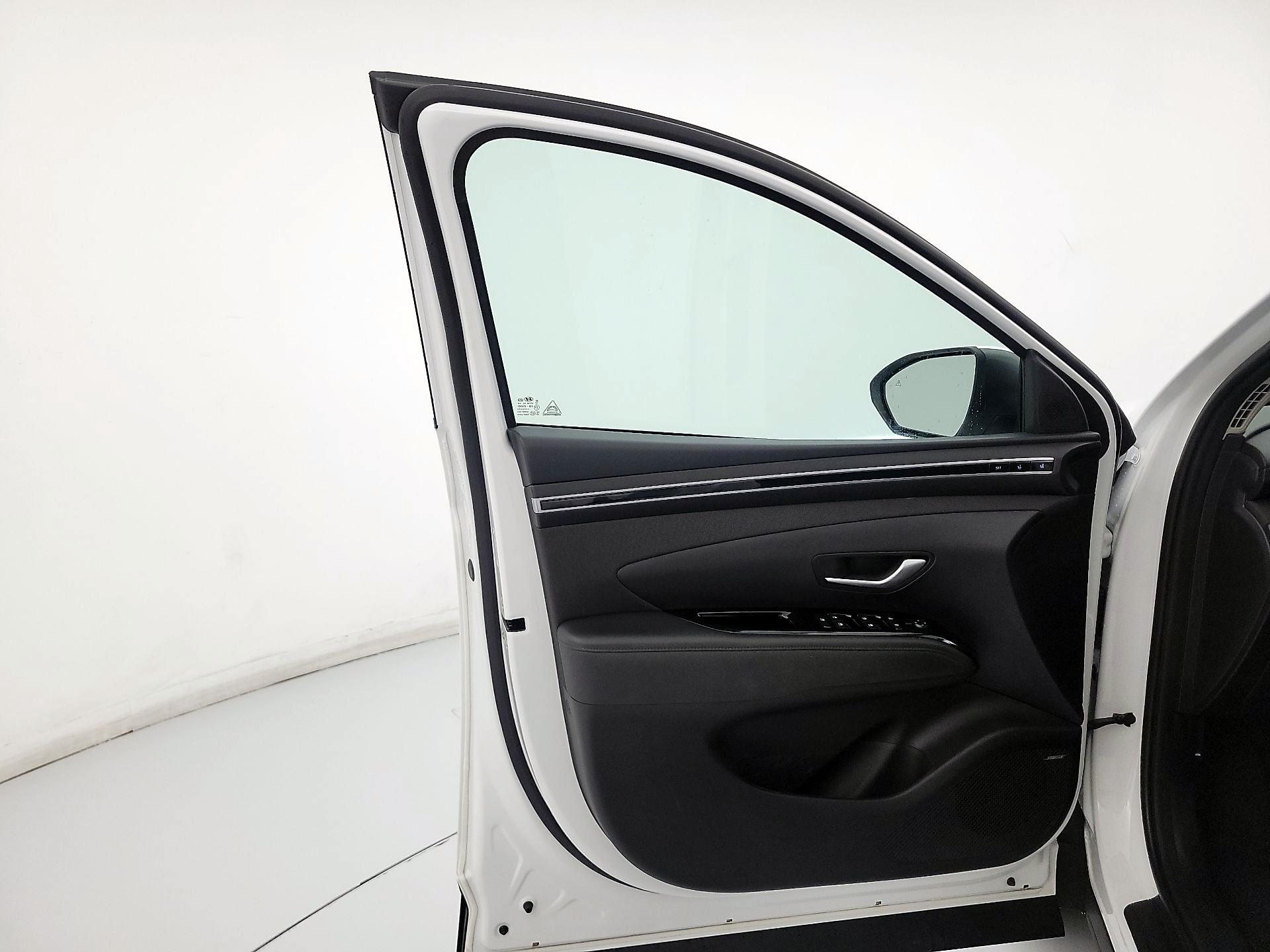 Thumbnail: 2022 Hyundai Tucson - 12