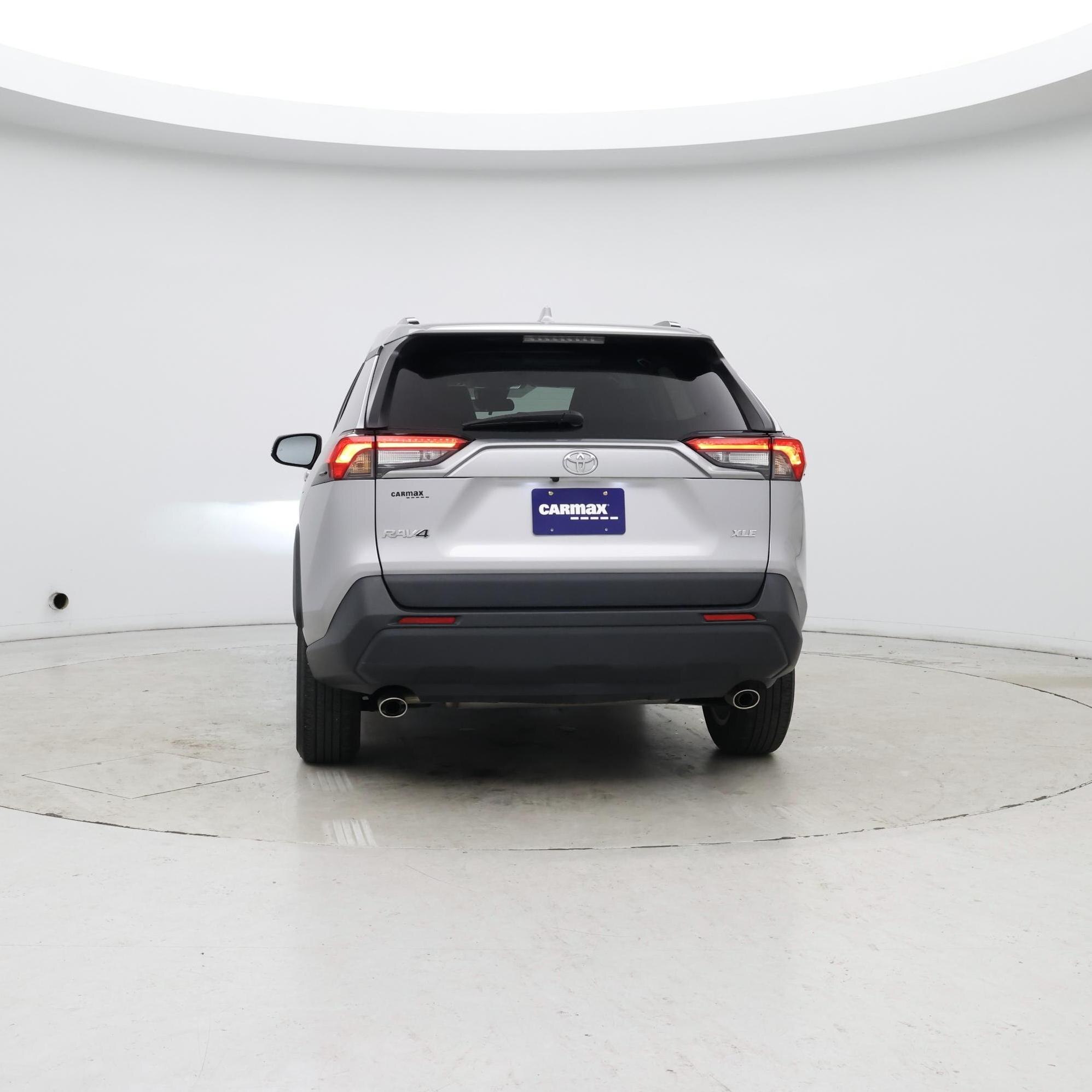 Thumbnail: 2022 Toyota RAV4 - 6