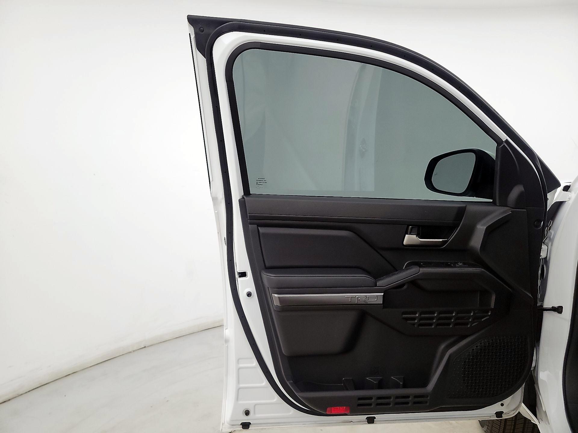 Thumbnail: 2025 Toyota Tacoma - 12